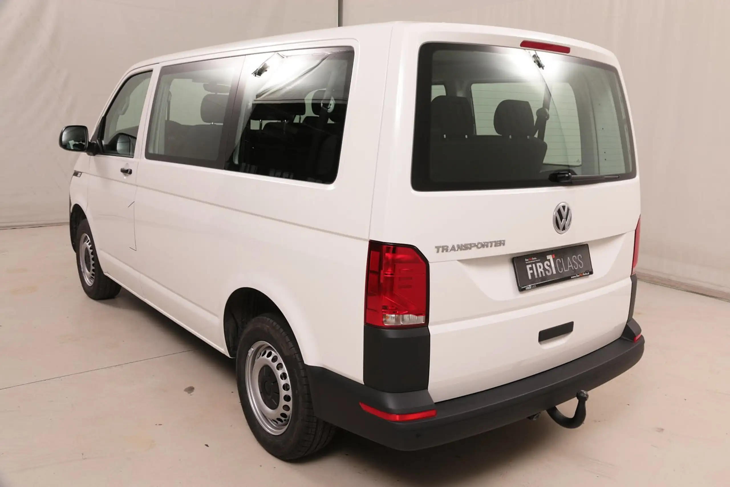 Volkswagen - T6.1 Transporter