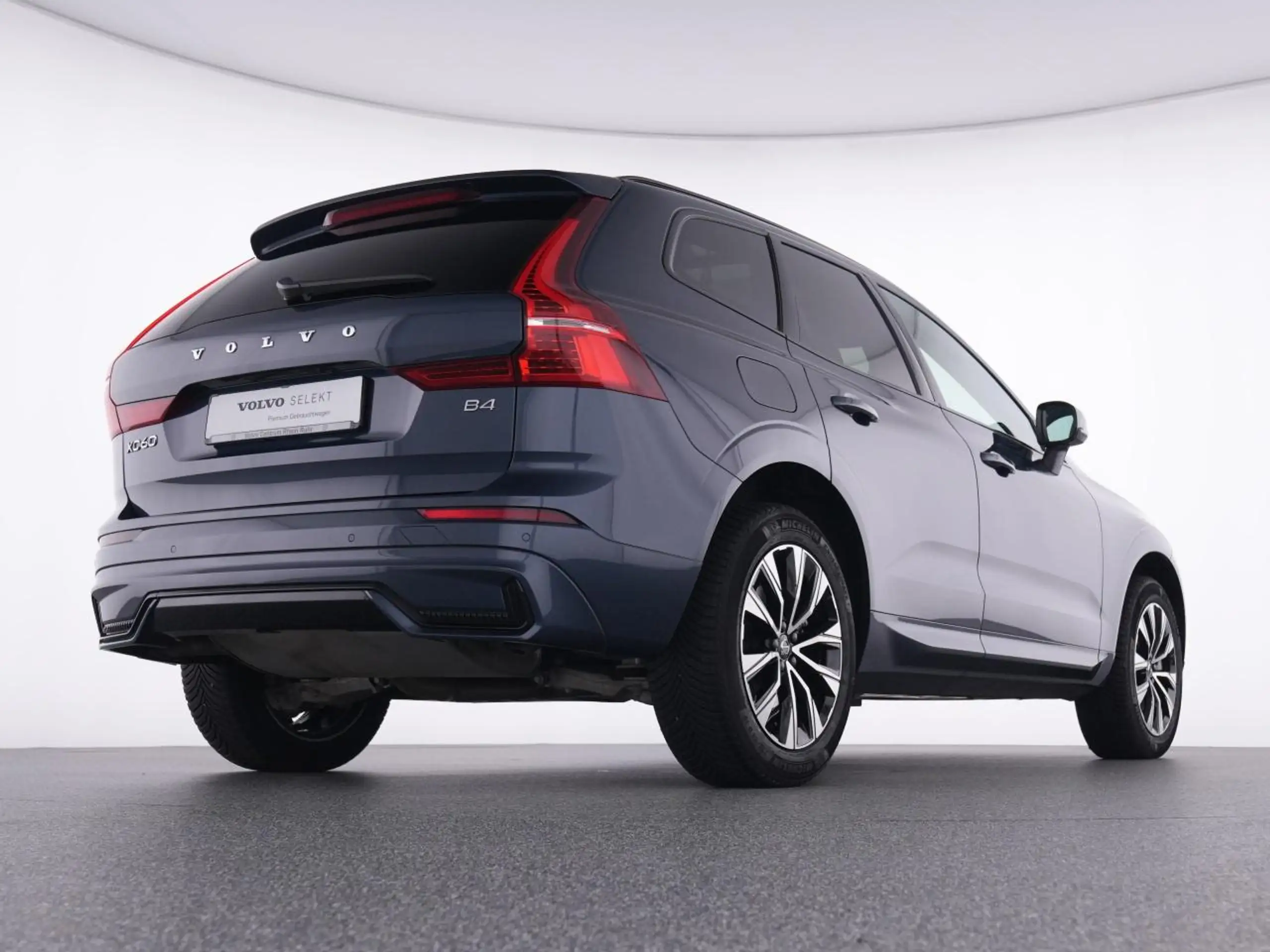 Volvo - XC60