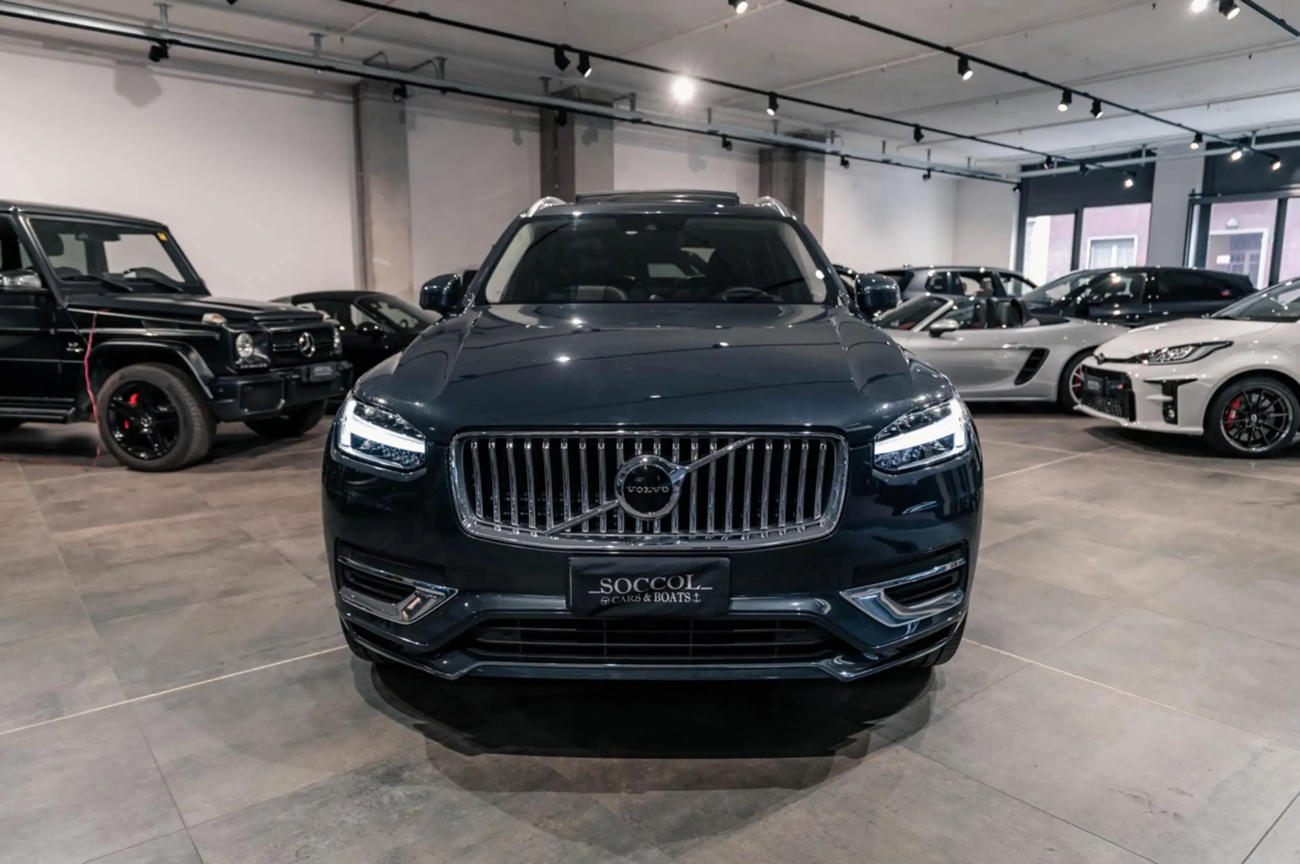 Volvo - XC90