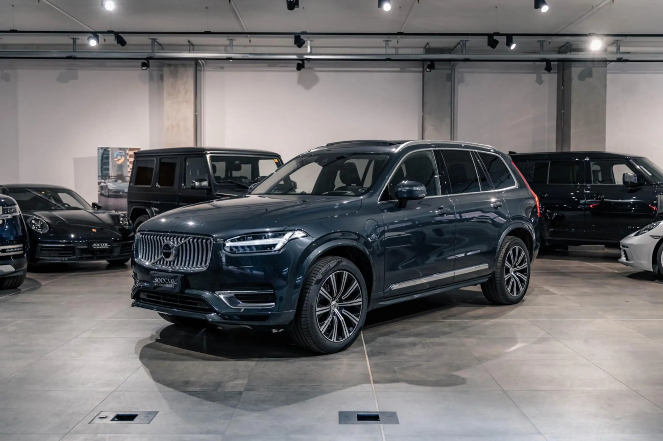 Volvo - XC90