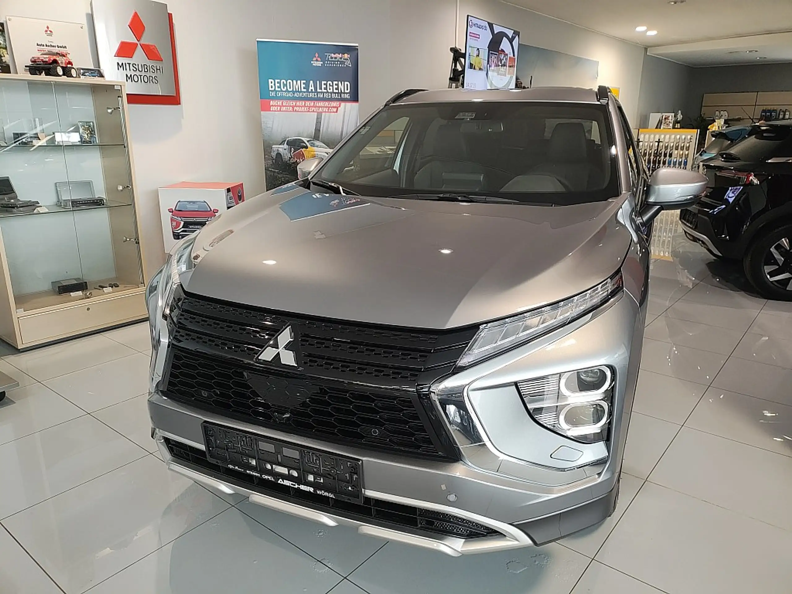 Mitsubishi - Eclipse Cross