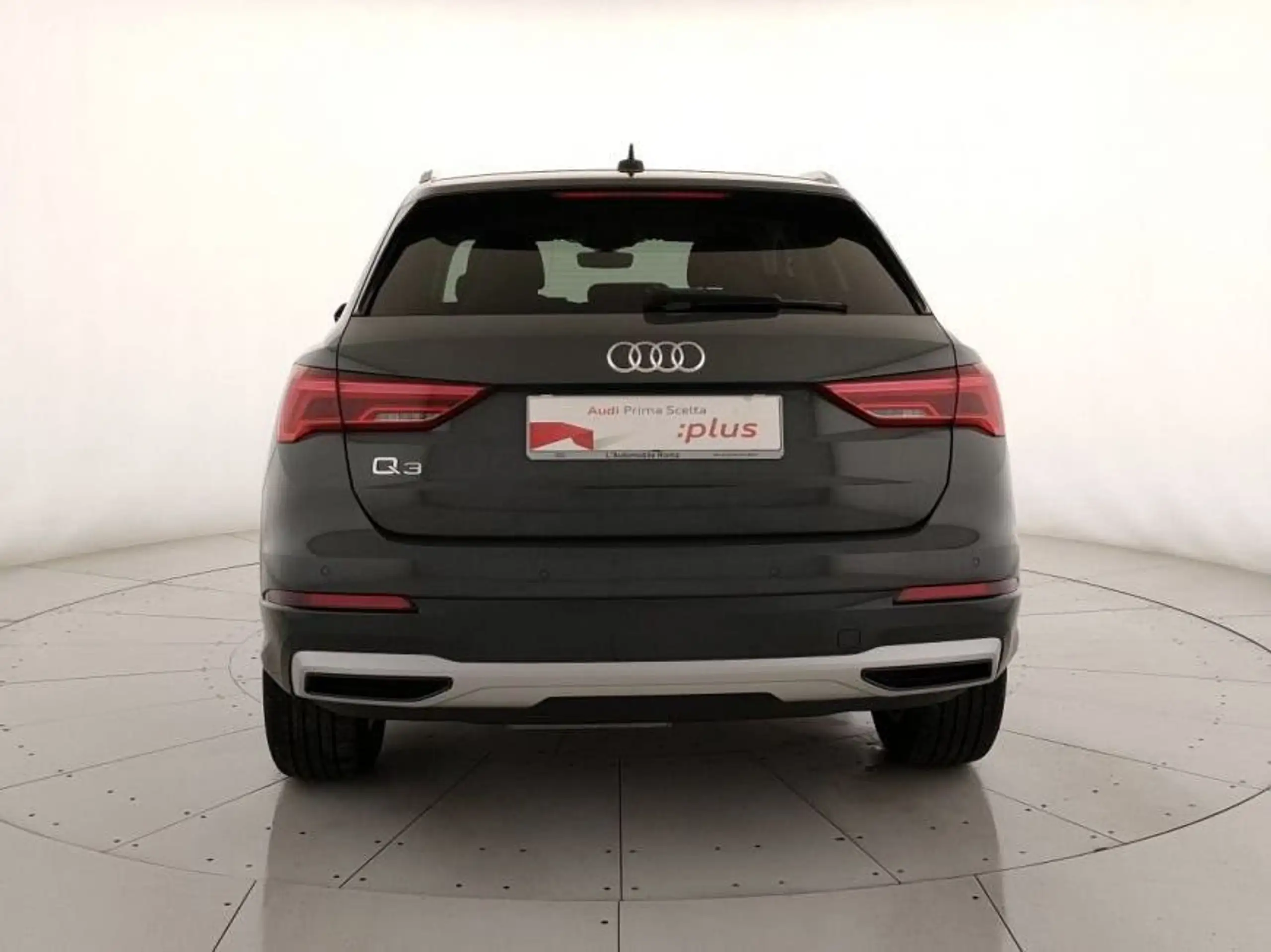 Audi - Q3