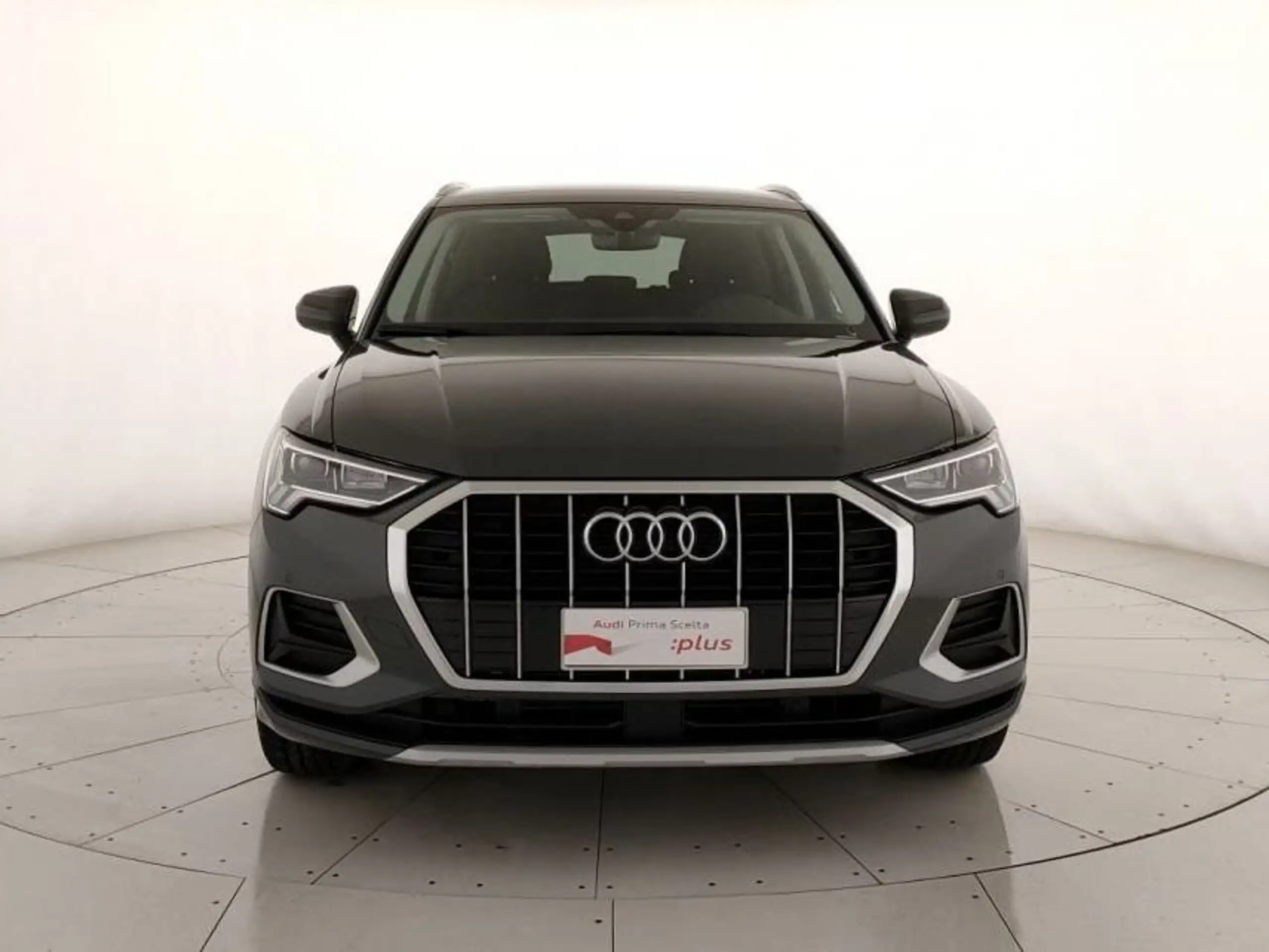 Audi - Q3