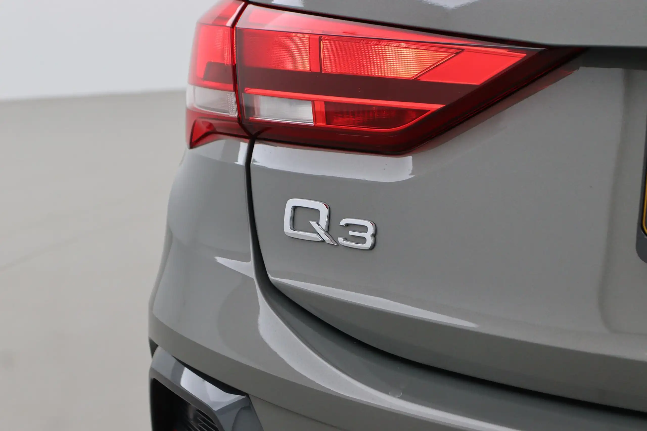 Audi - Q3