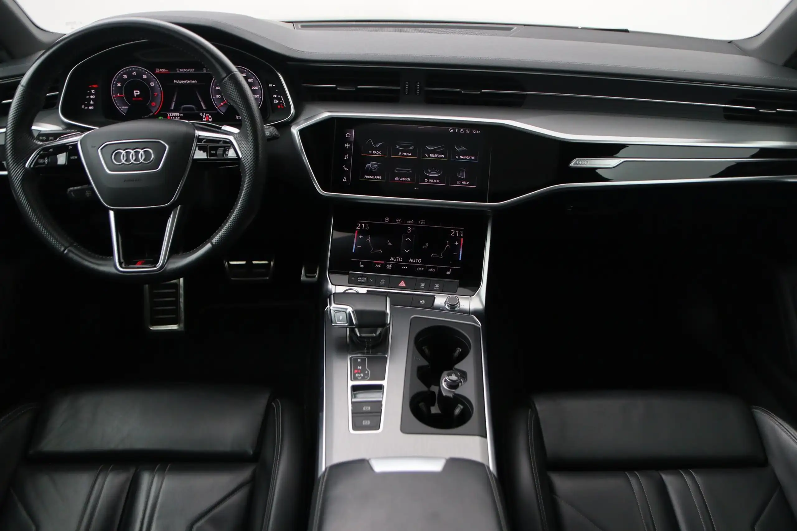 Audi - A6