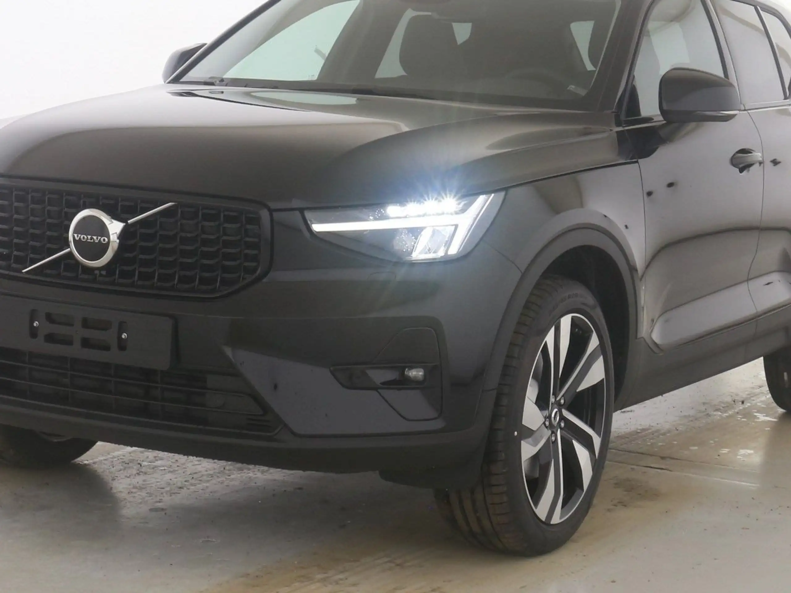 Volvo - XC40