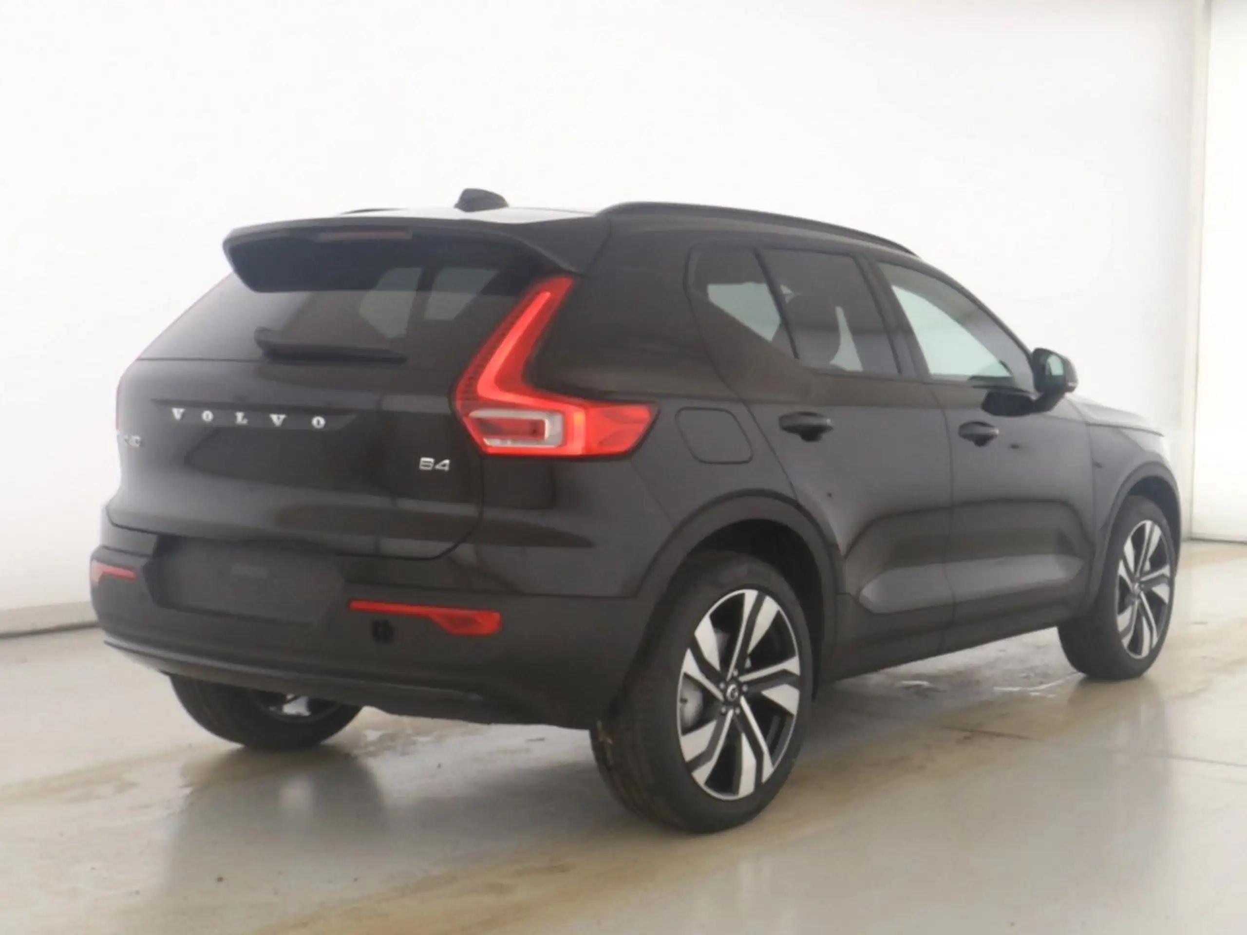 Volvo - XC40