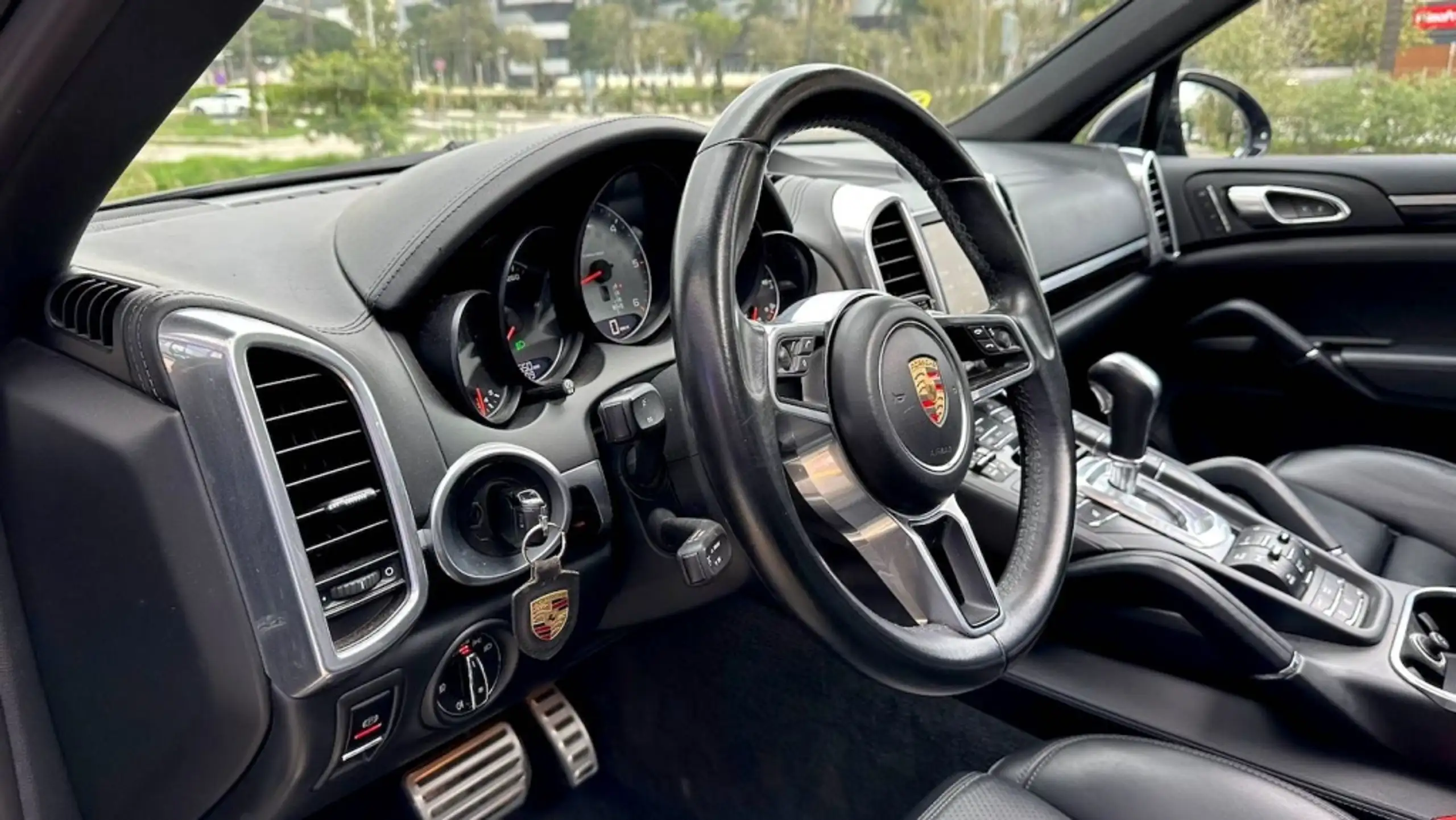 Porsche - Cayenne