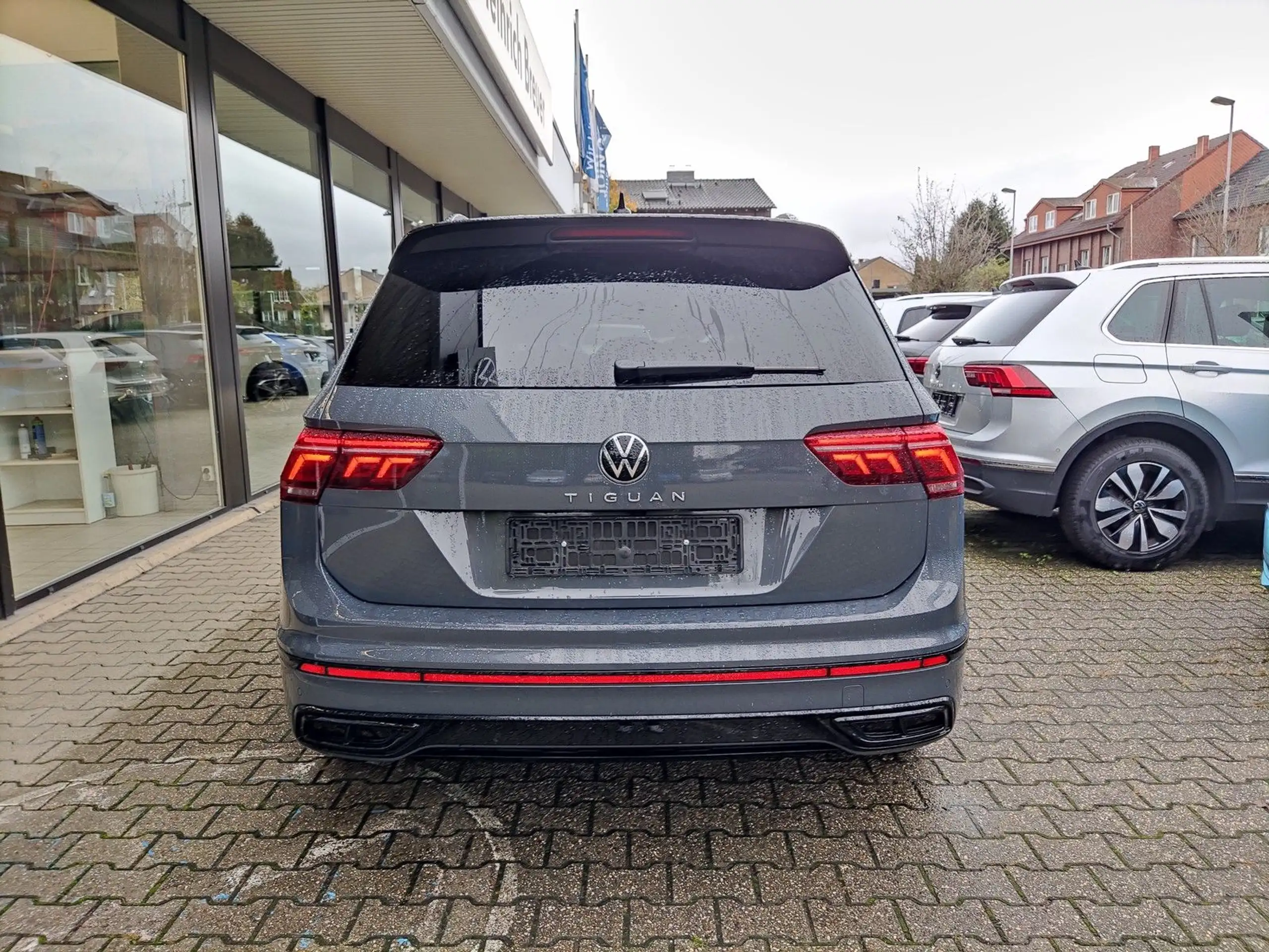 Volkswagen - Tiguan