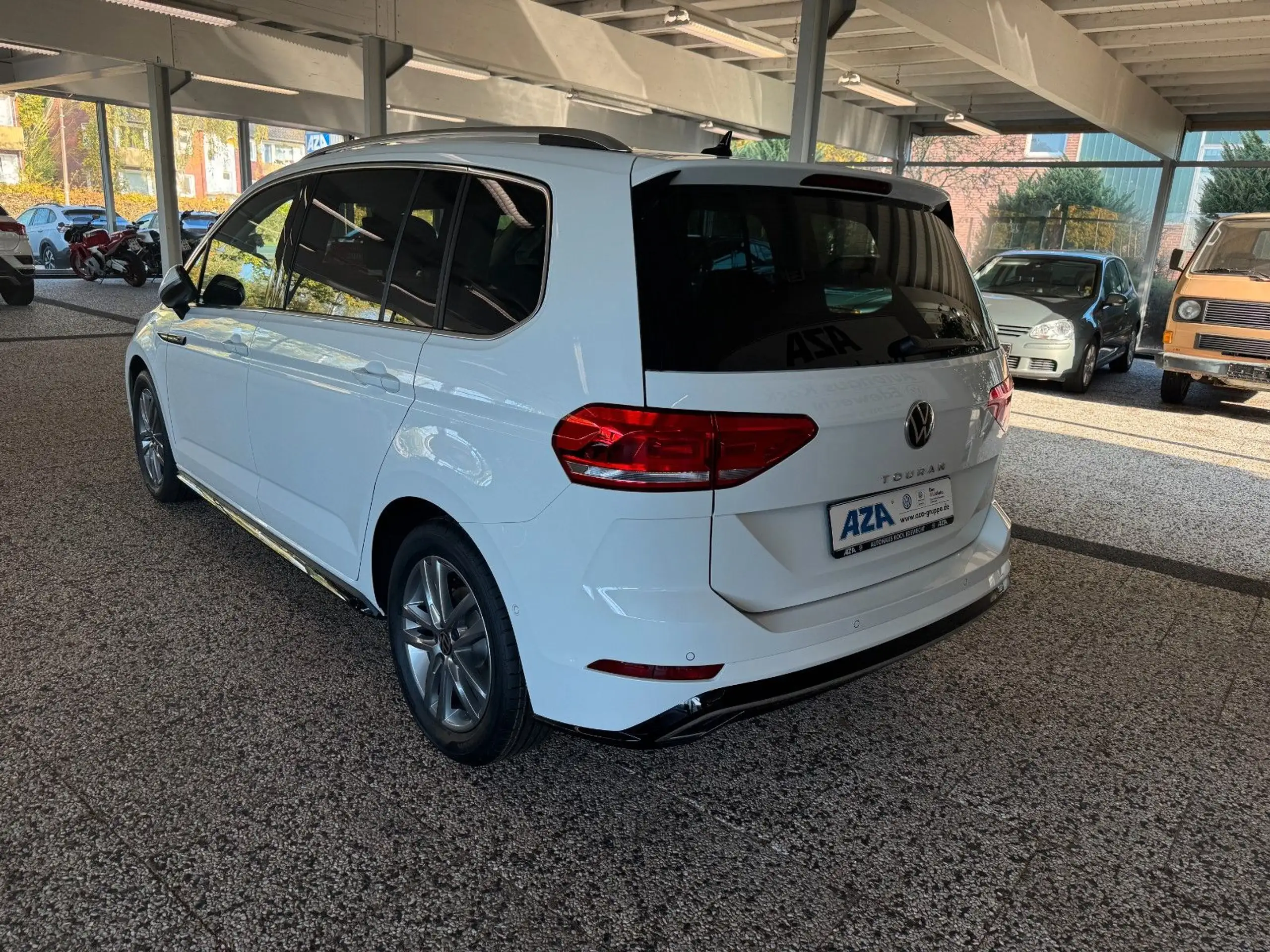 Volkswagen - Touran