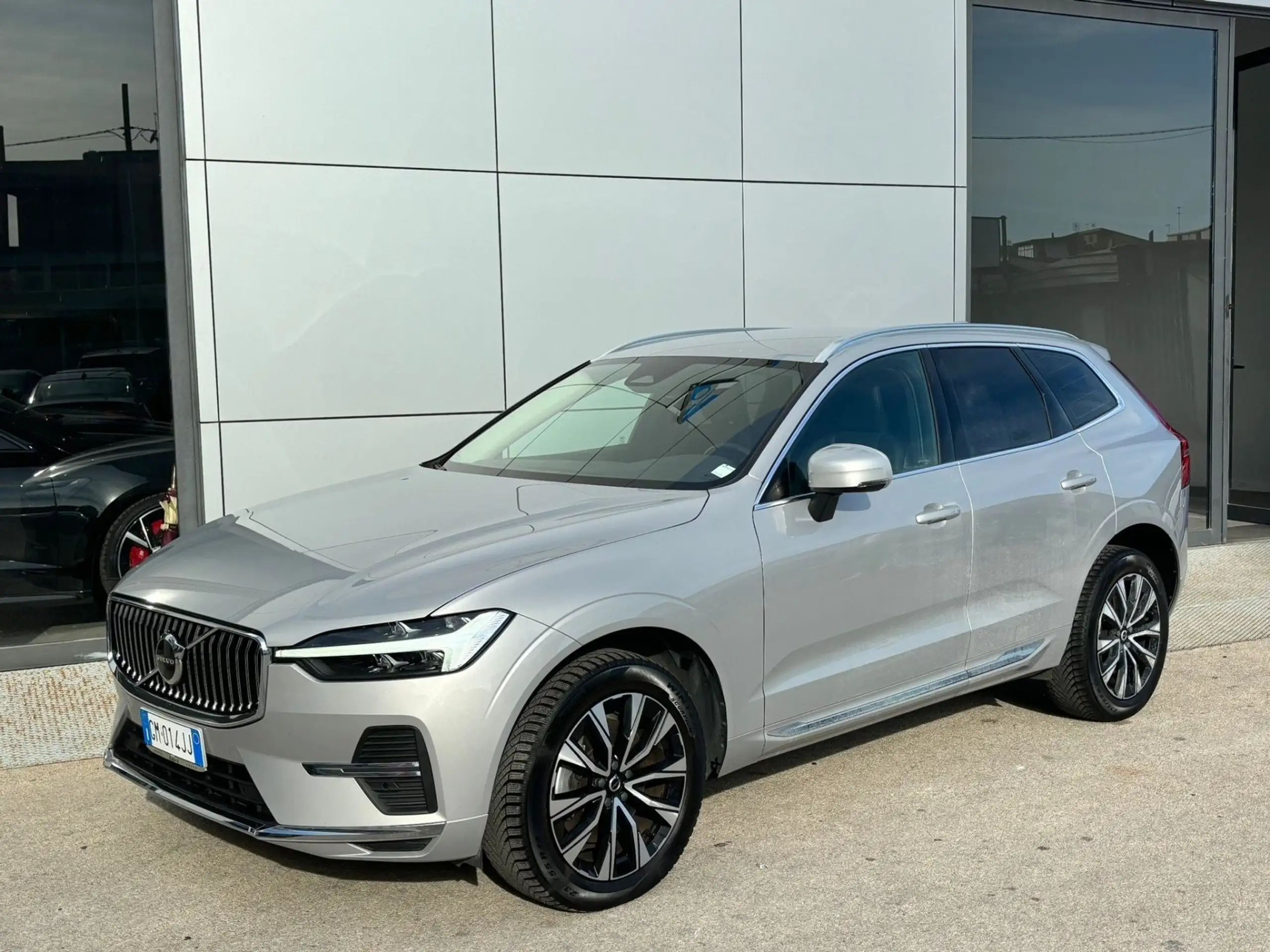 Volvo - XC60