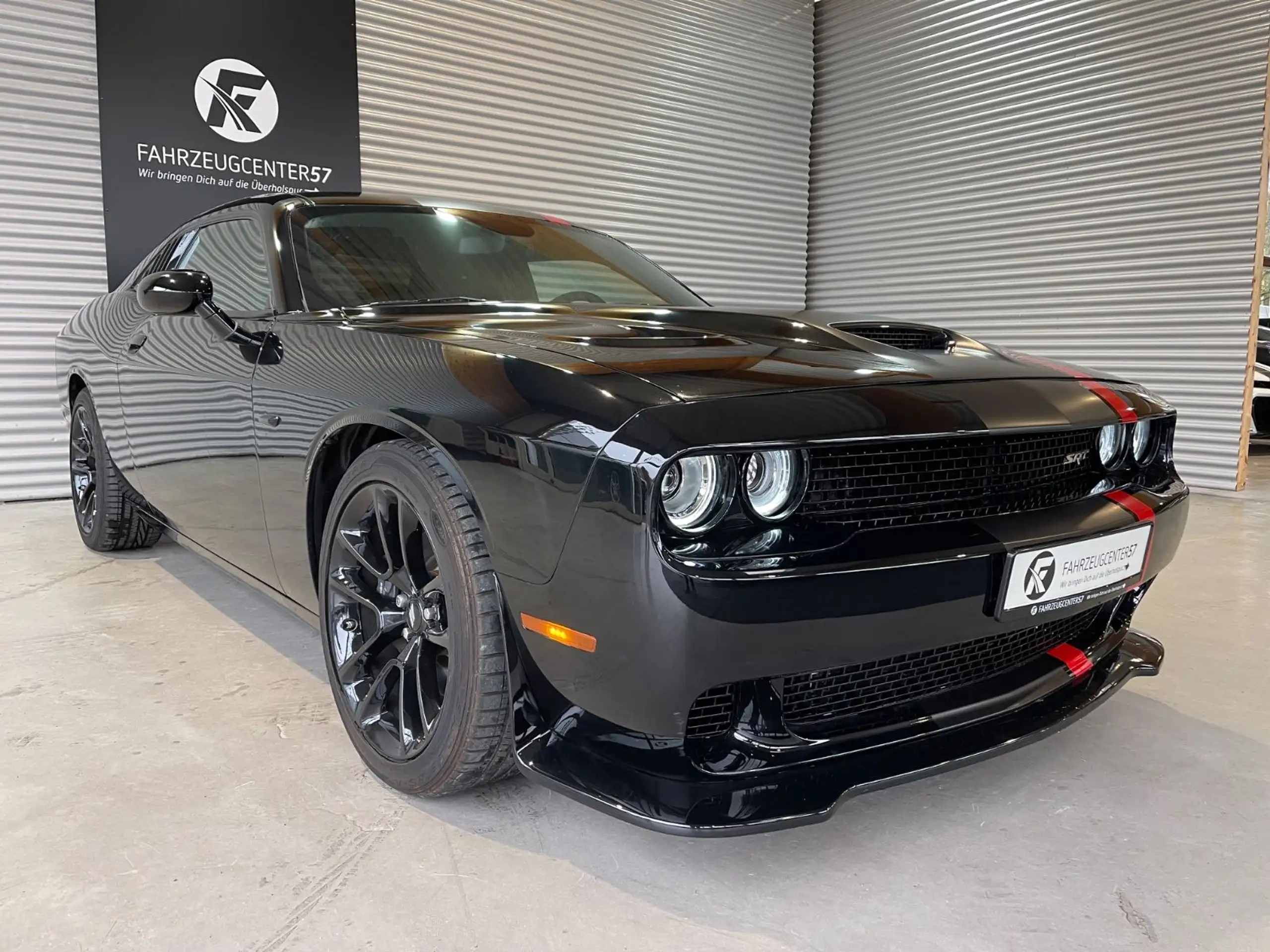 Dodge - Challenger