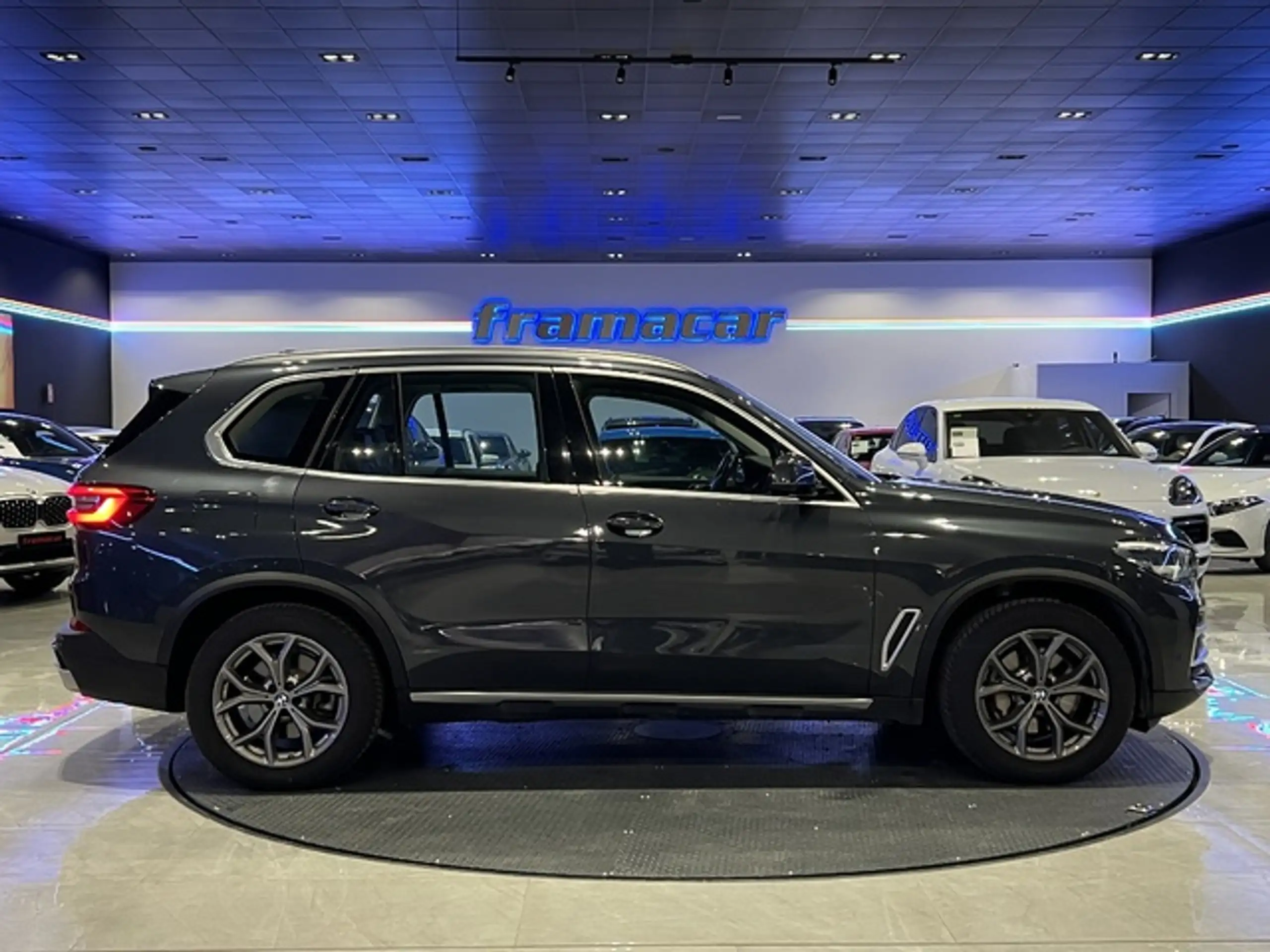 BMW - X5