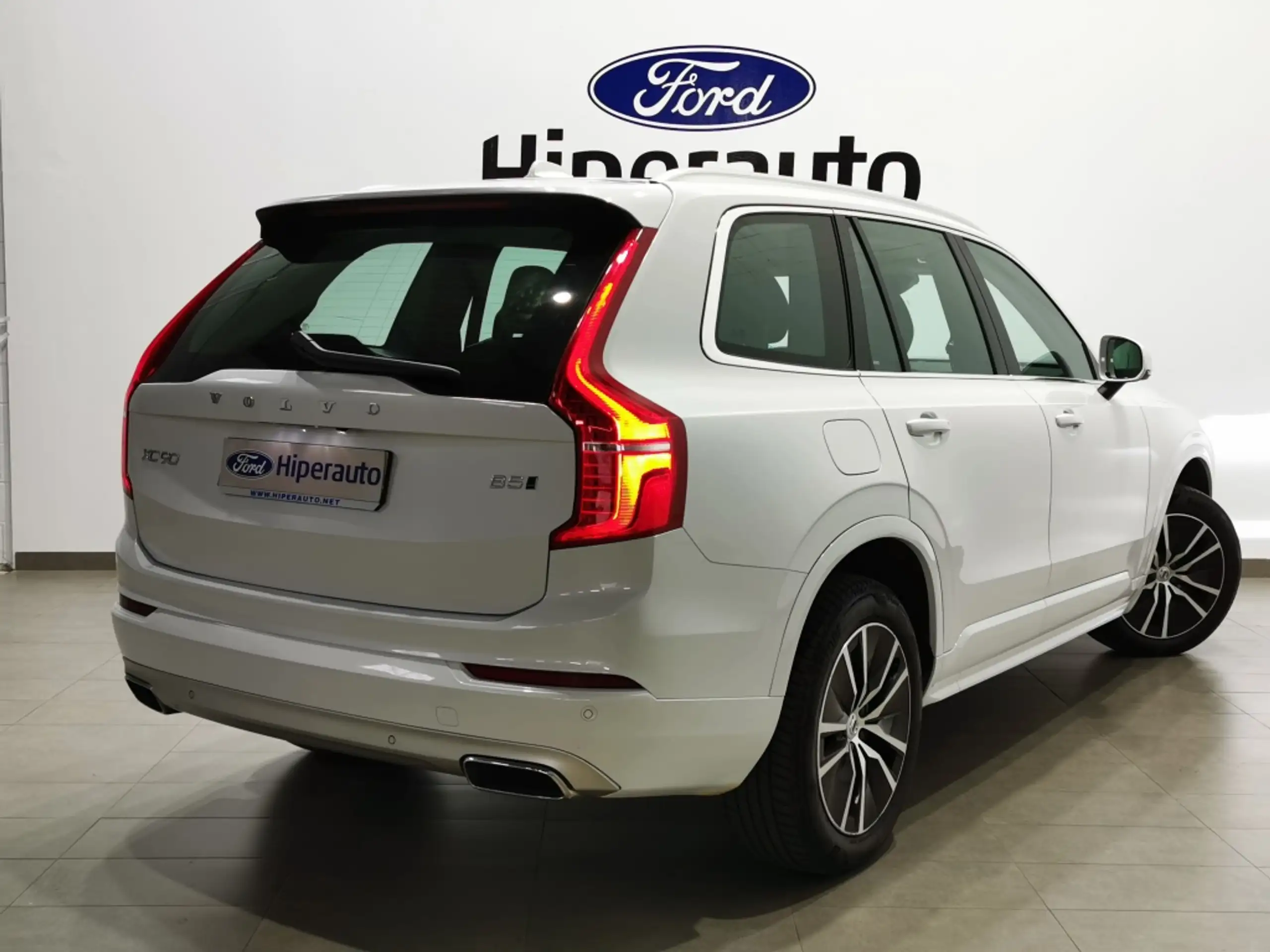 Volvo - XC90