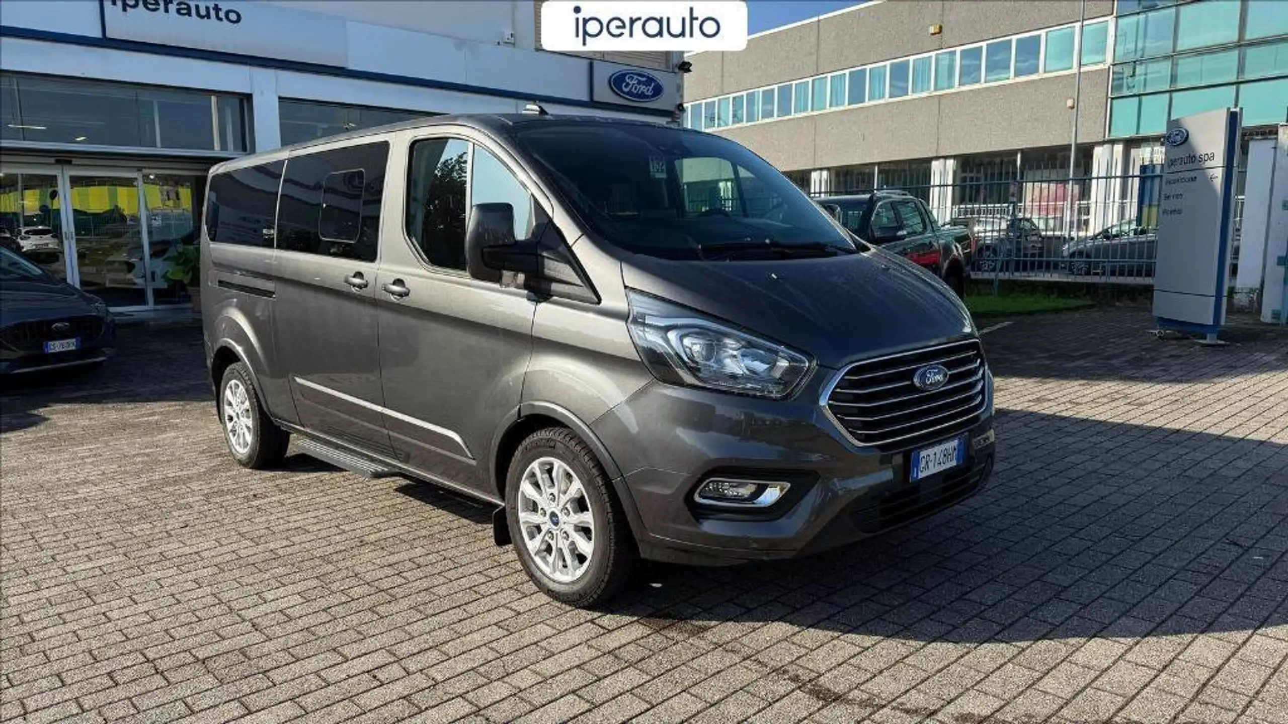 Ford - Tourneo Custom