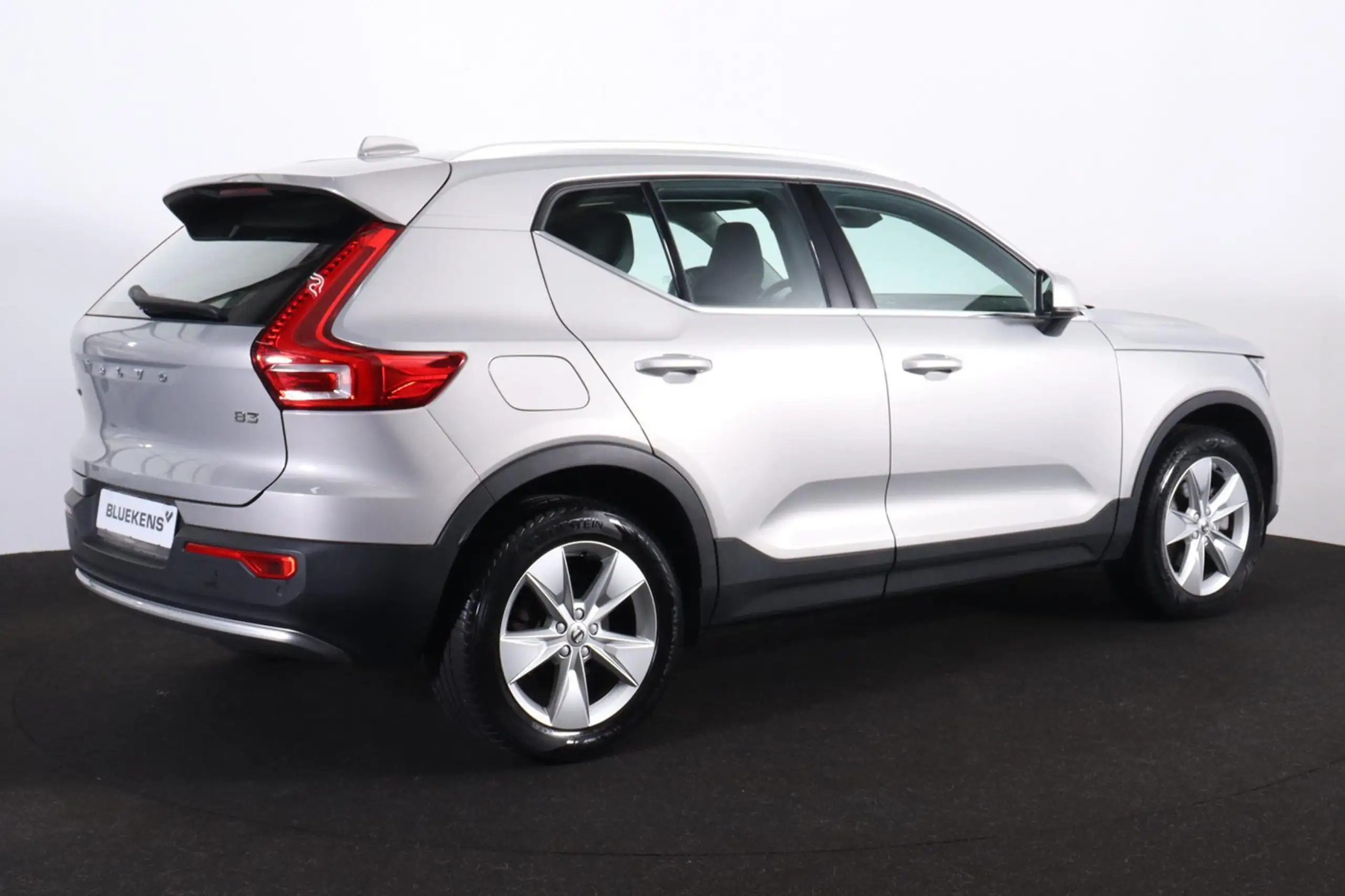 Volvo - XC40