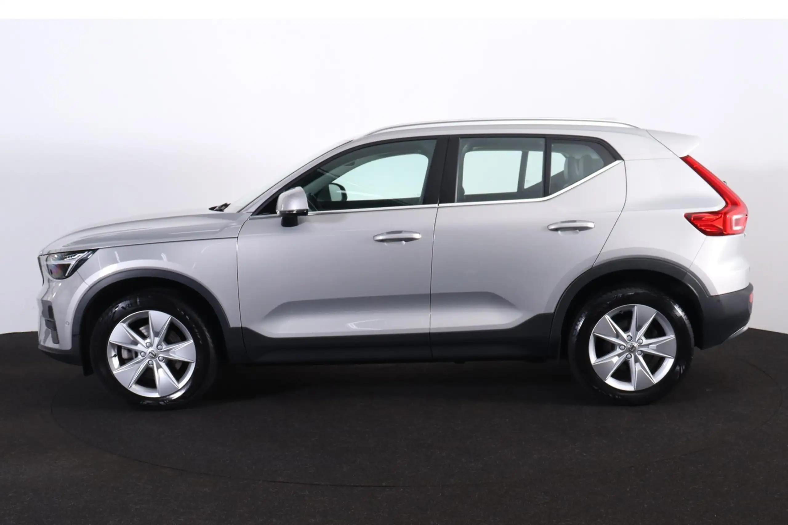 Volvo - XC40