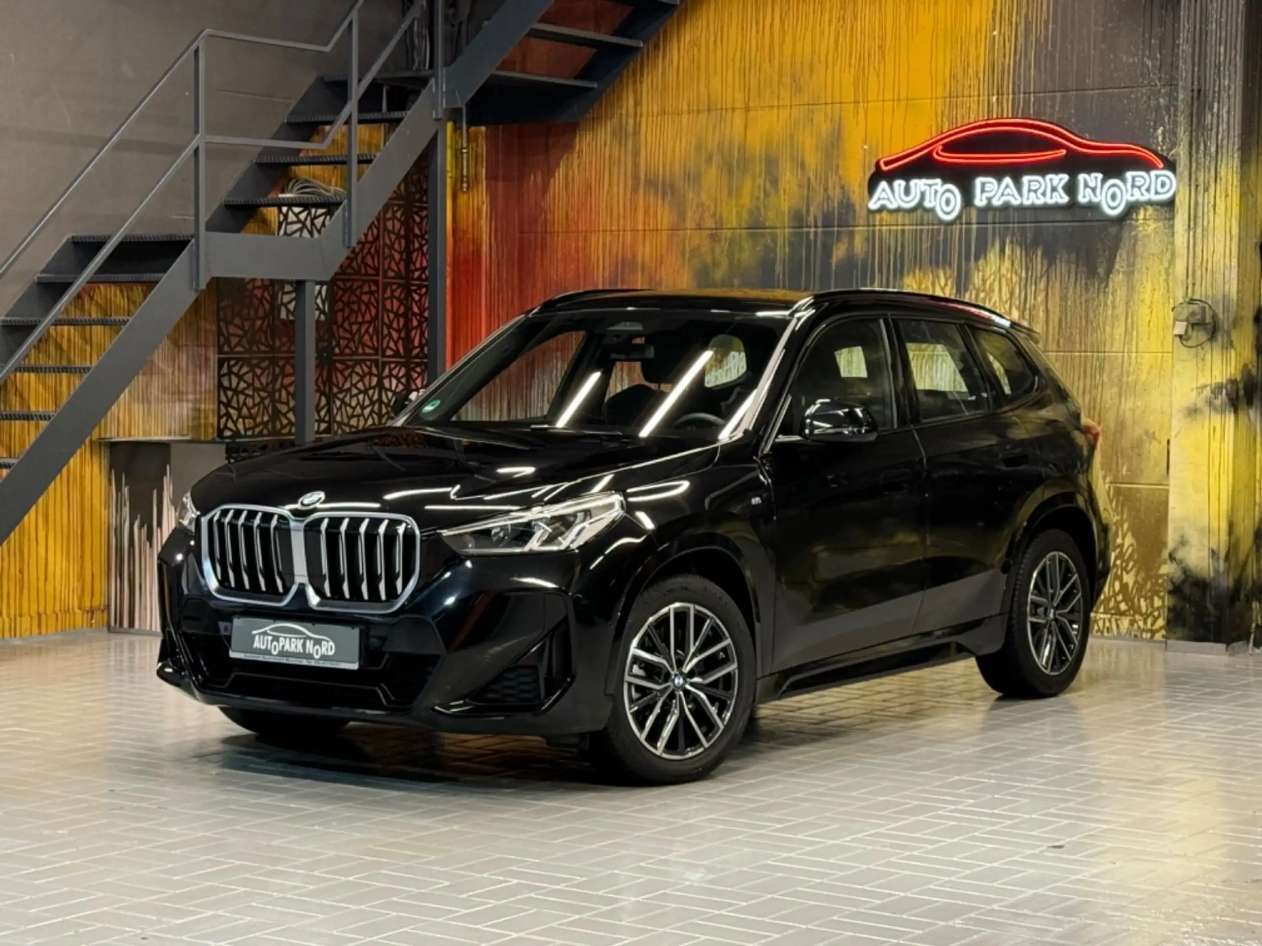 BMW - X1