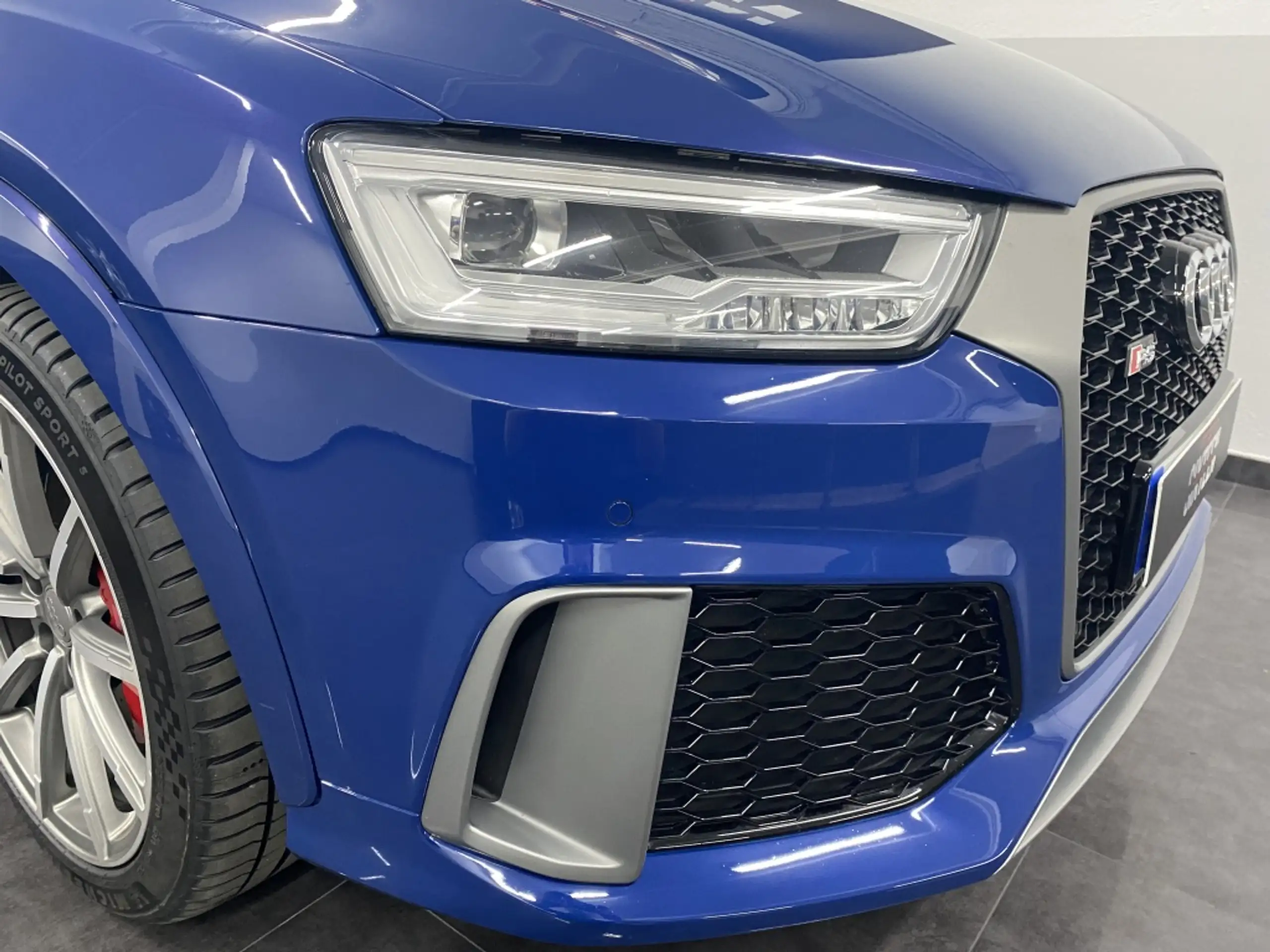 Audi - RS Q3