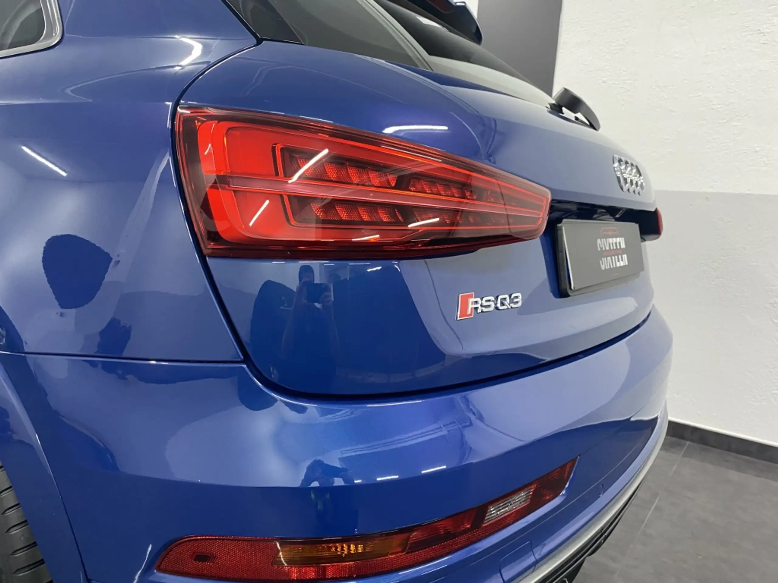 Audi - RS Q3