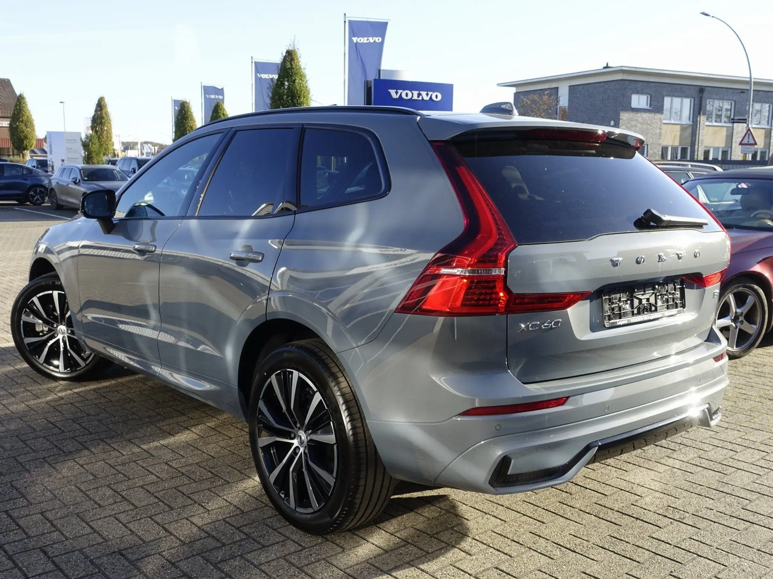 Volvo - XC60