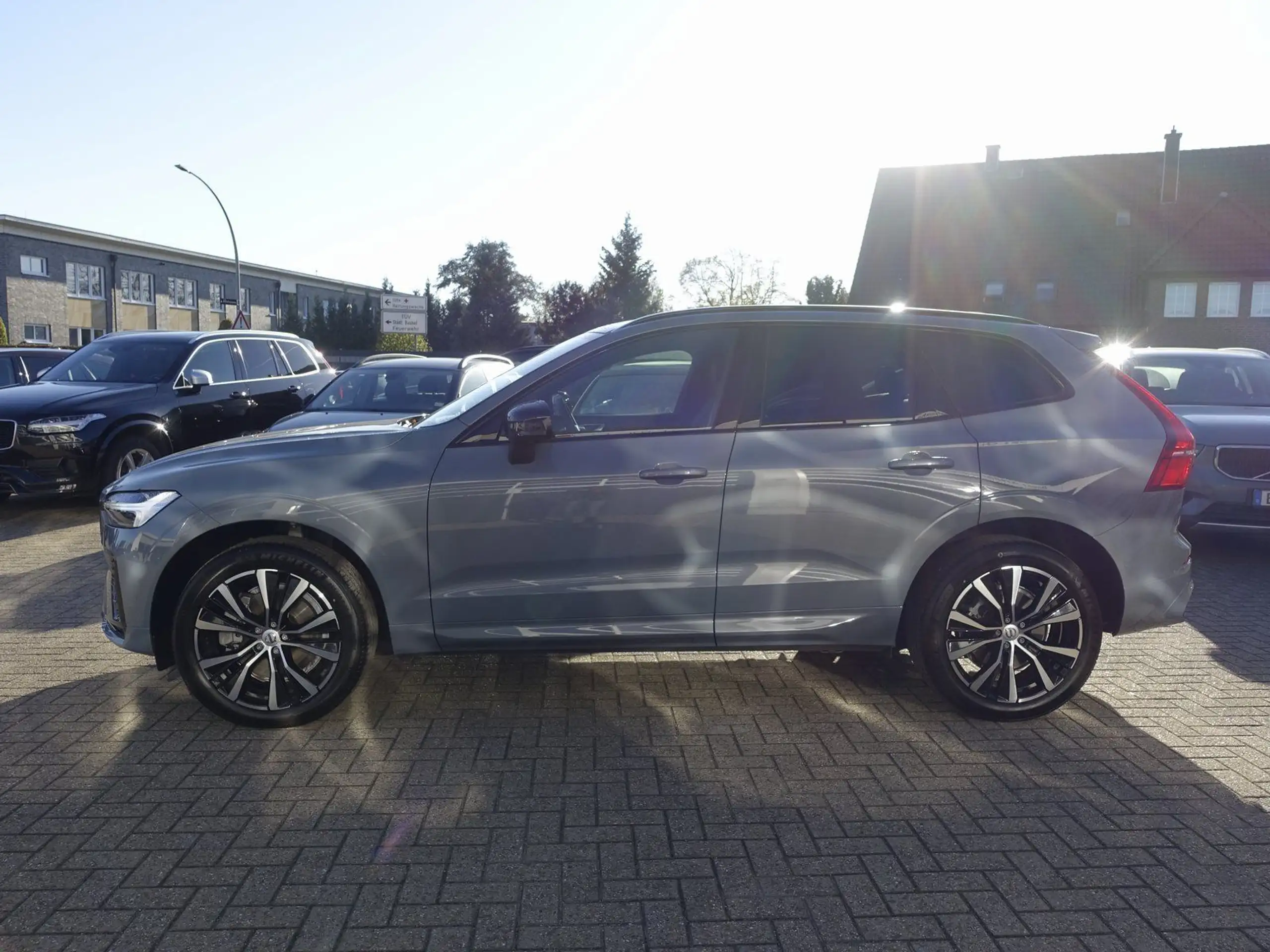 Volvo - XC60