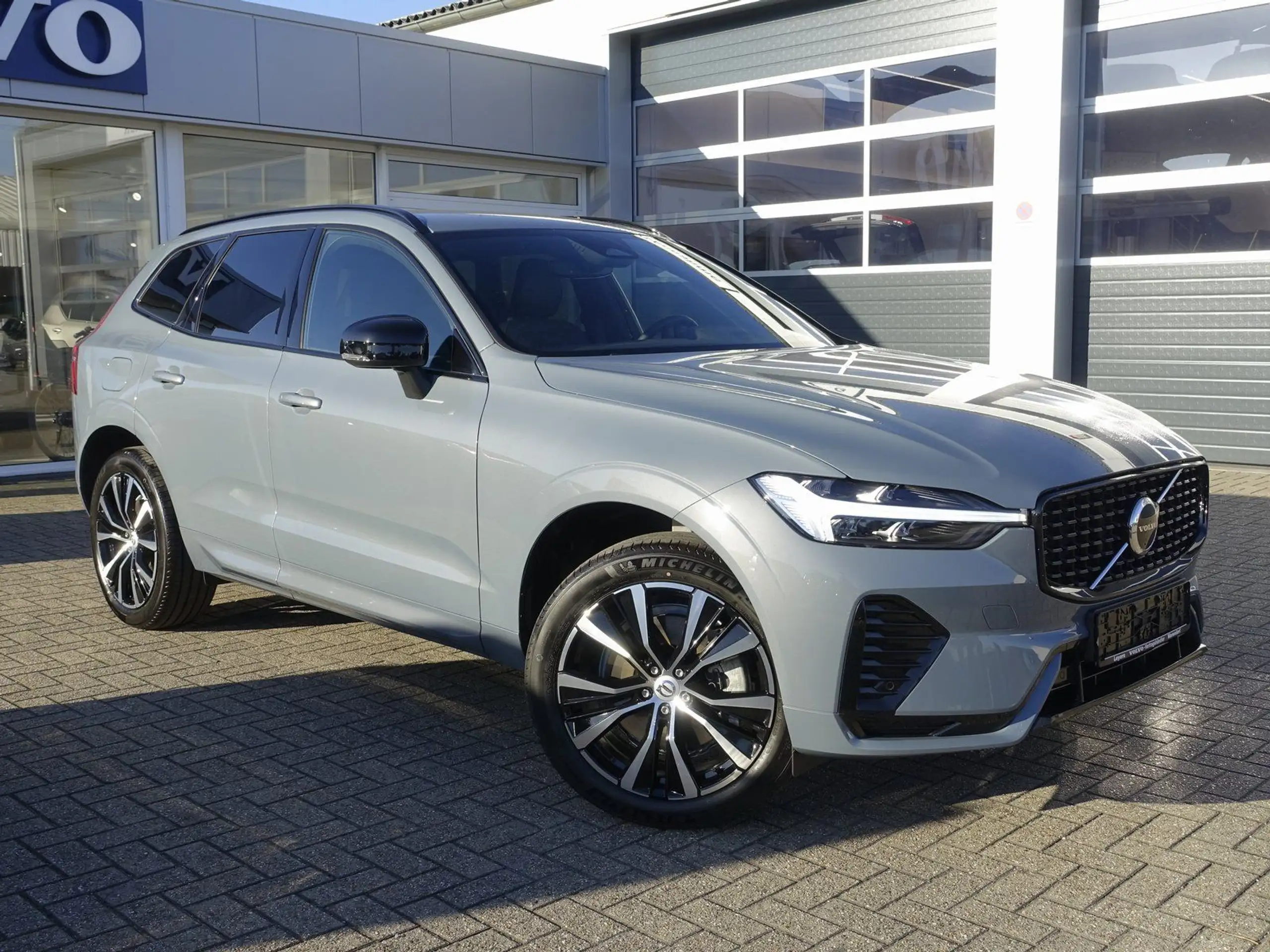 Volvo - XC60