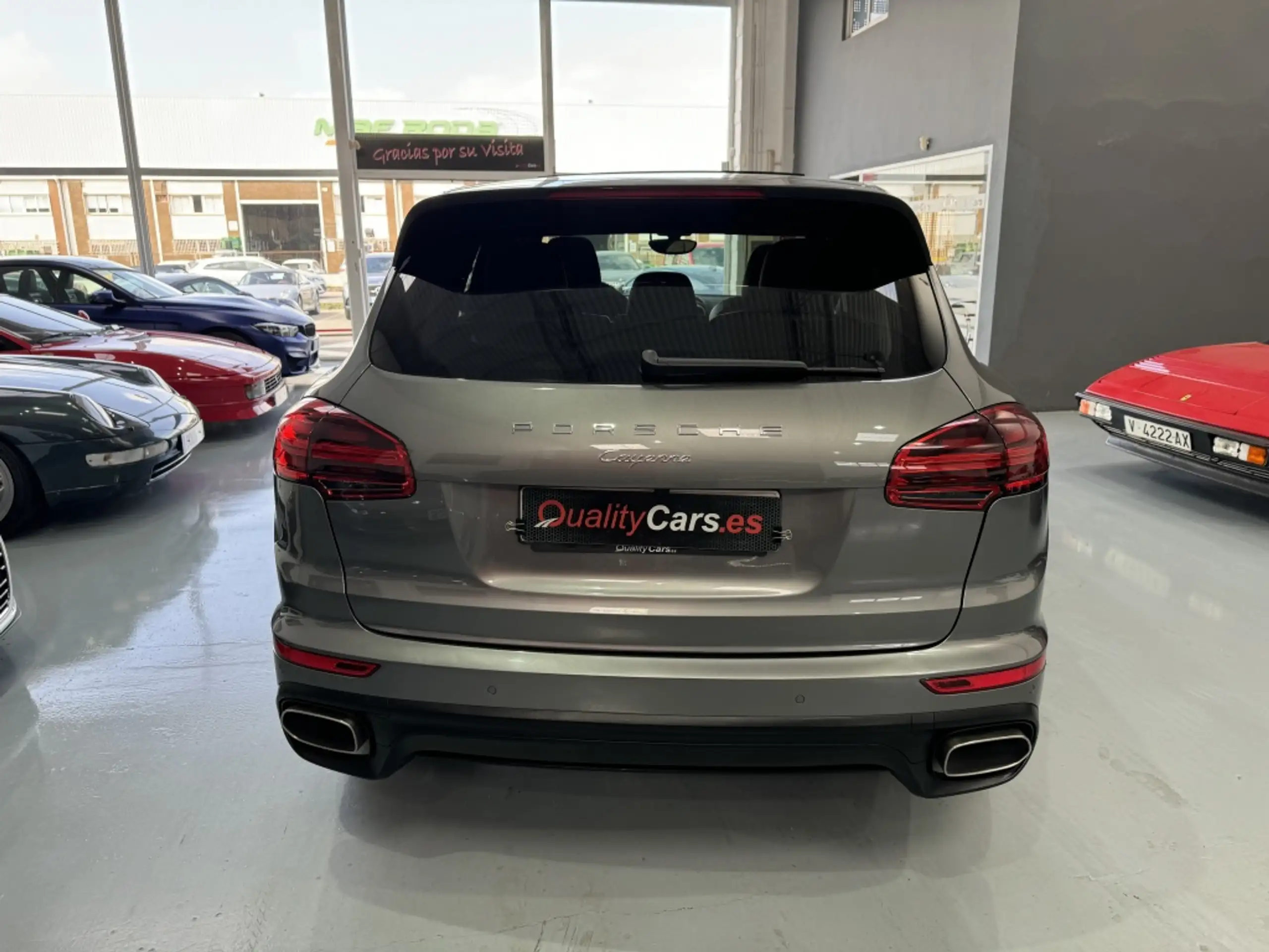 Porsche - Cayenne