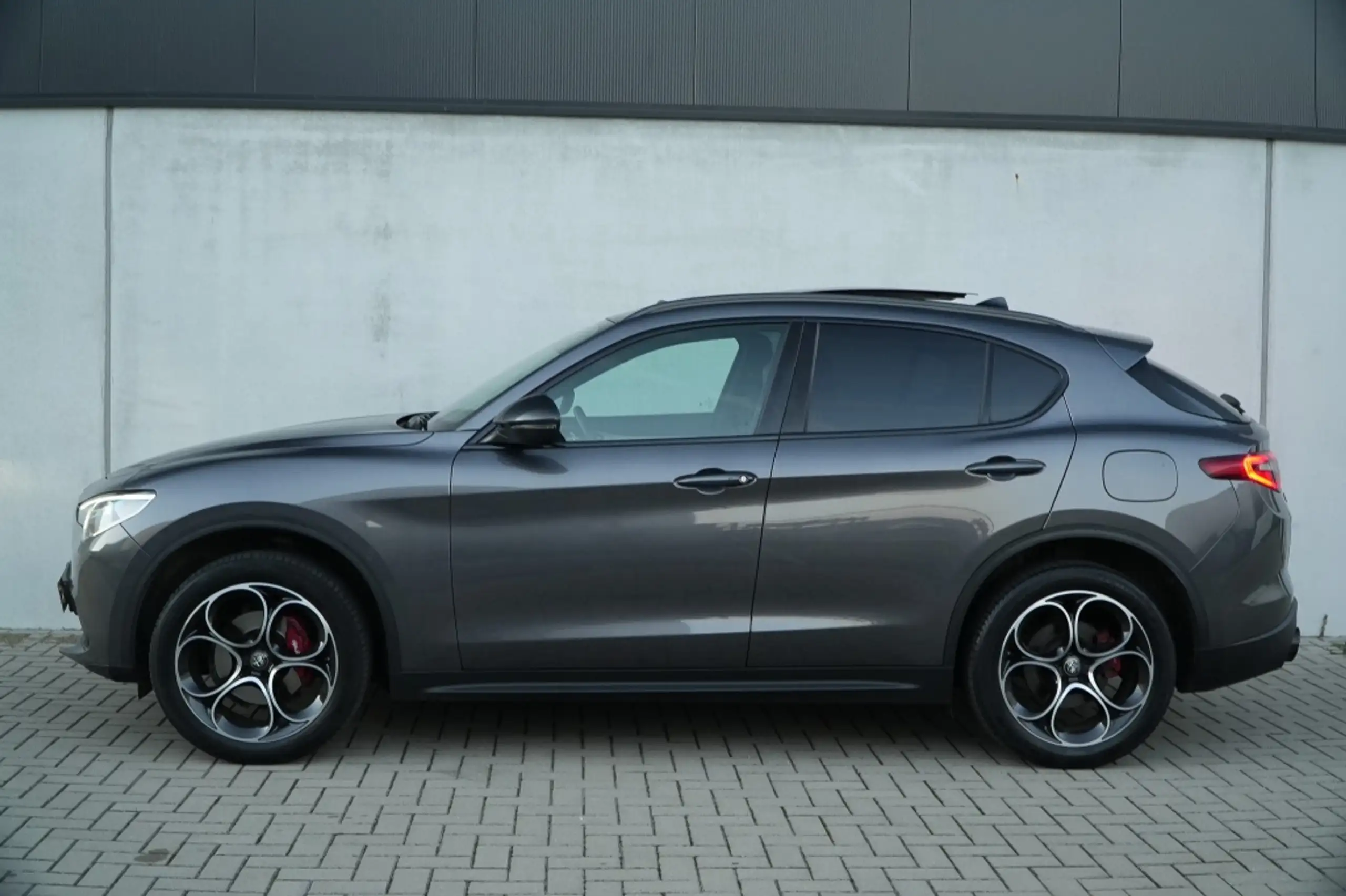 Alfa Romeo - Stelvio