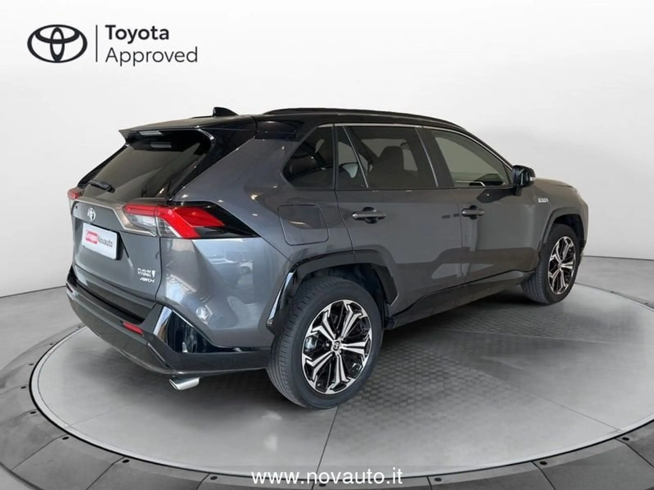 Toyota - RAV 4