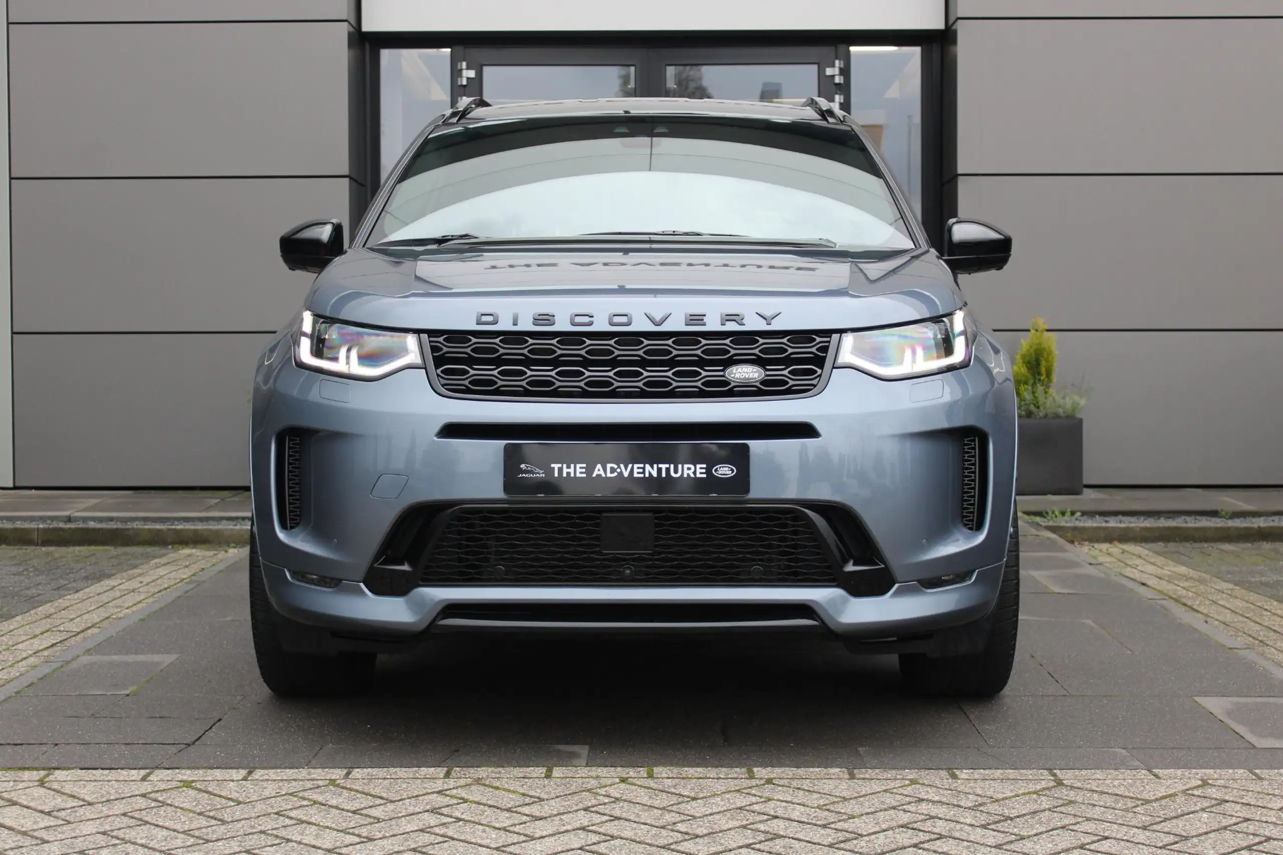 Land Rover - Discovery Sport