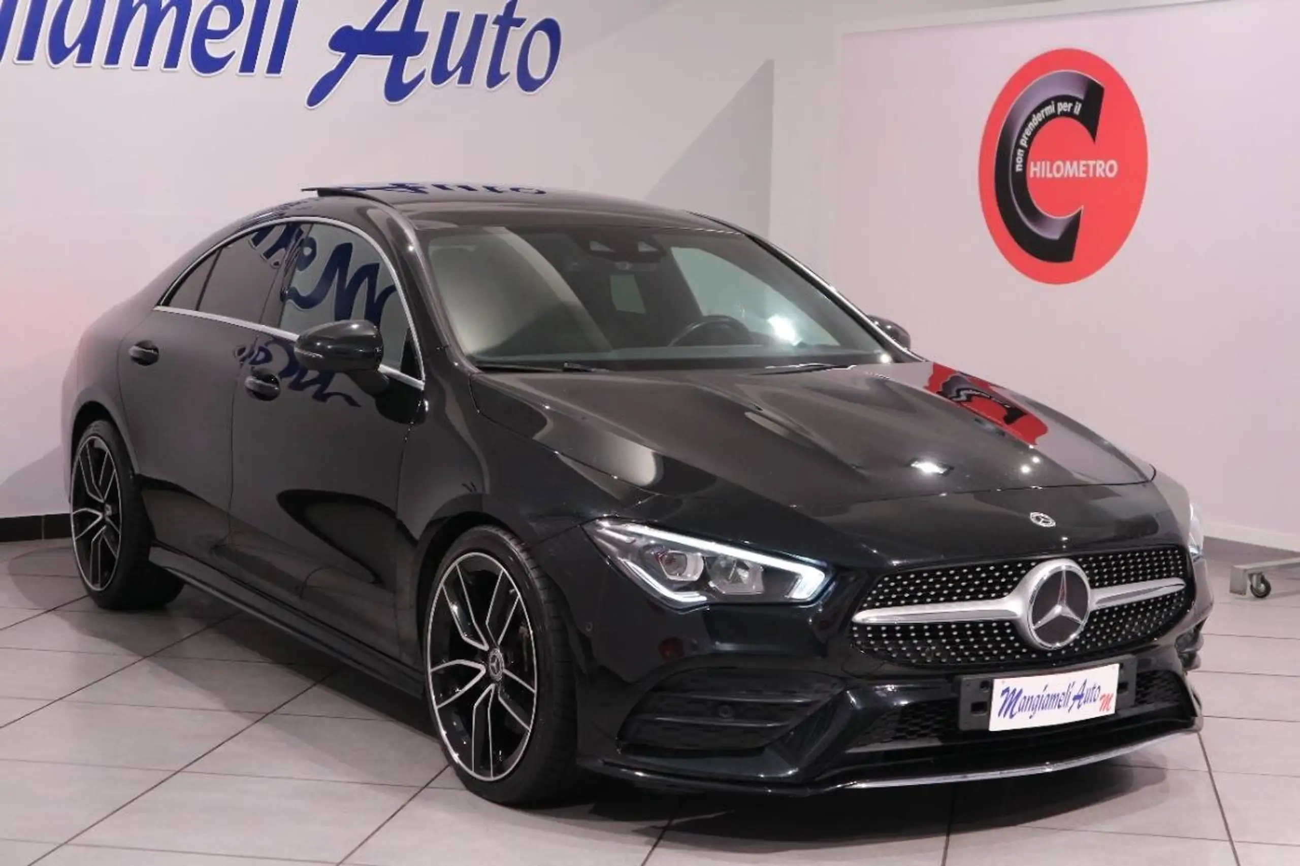 Mercedes-Benz - CLA 200