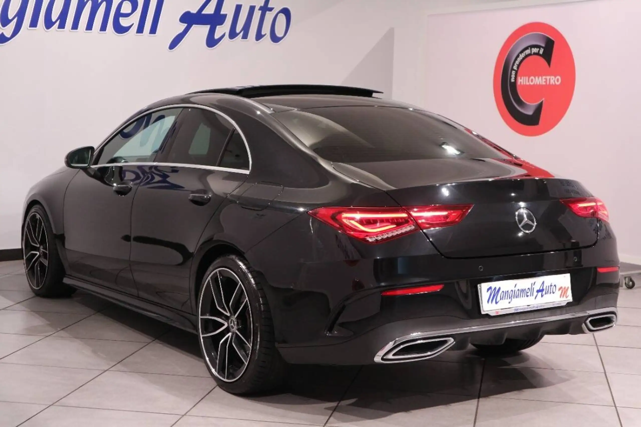 Mercedes-Benz - CLA 200