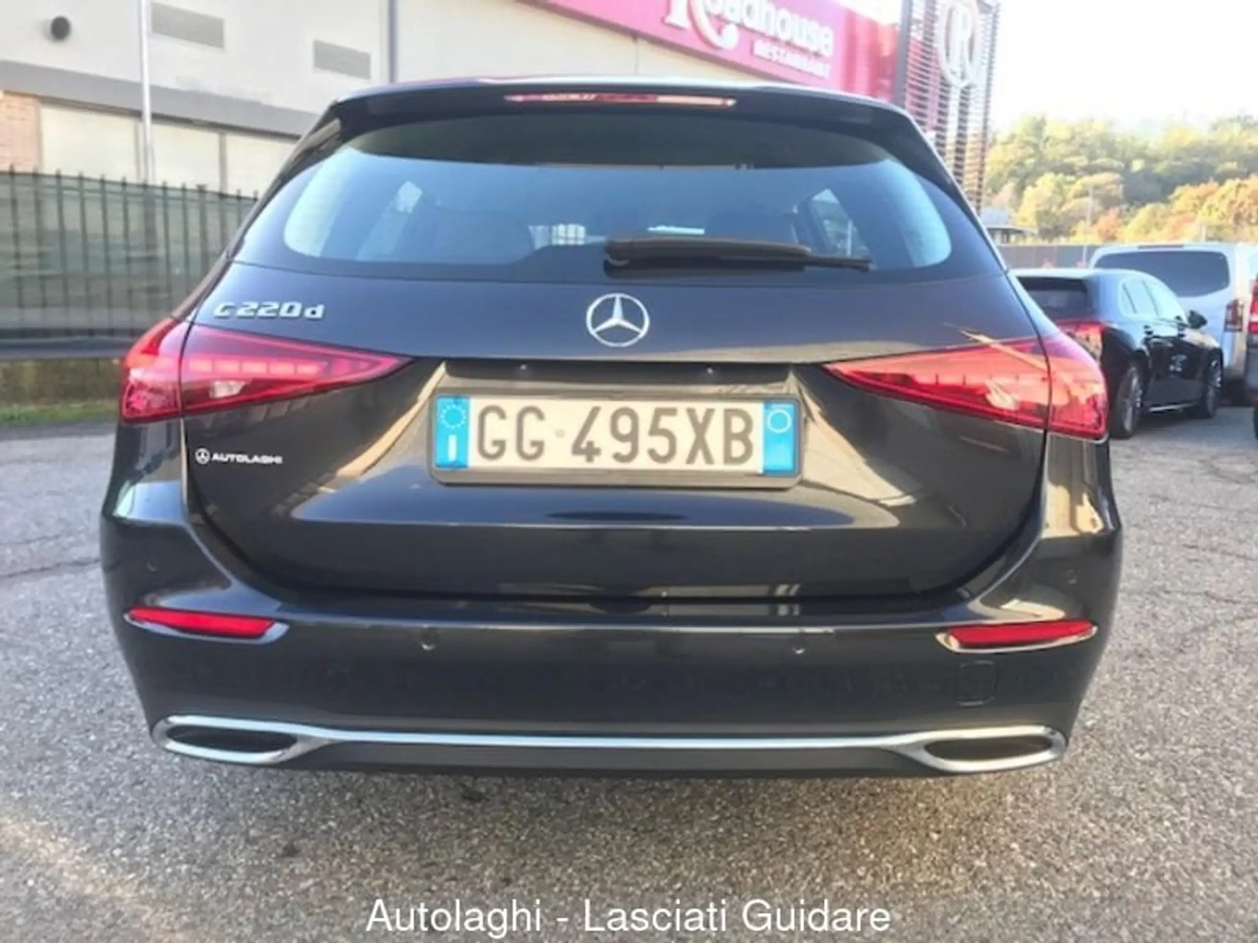 Mercedes-Benz - C 220