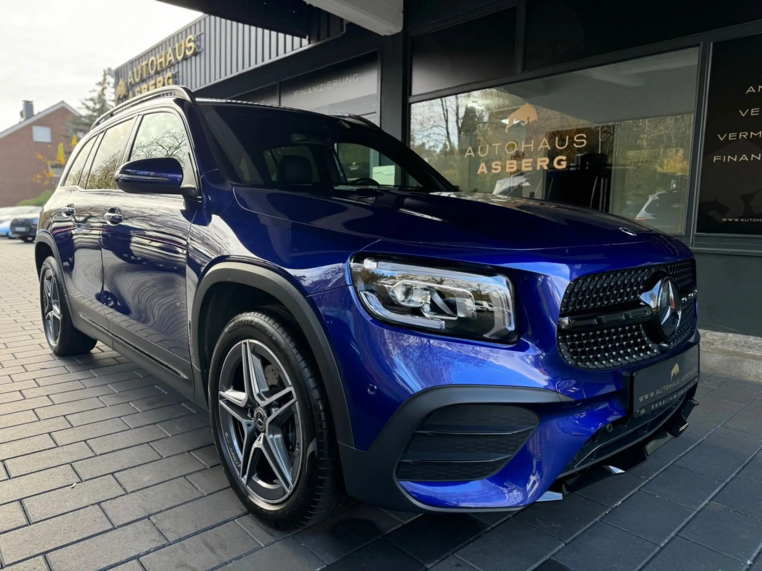 Mercedes-Benz GLB 200 2021