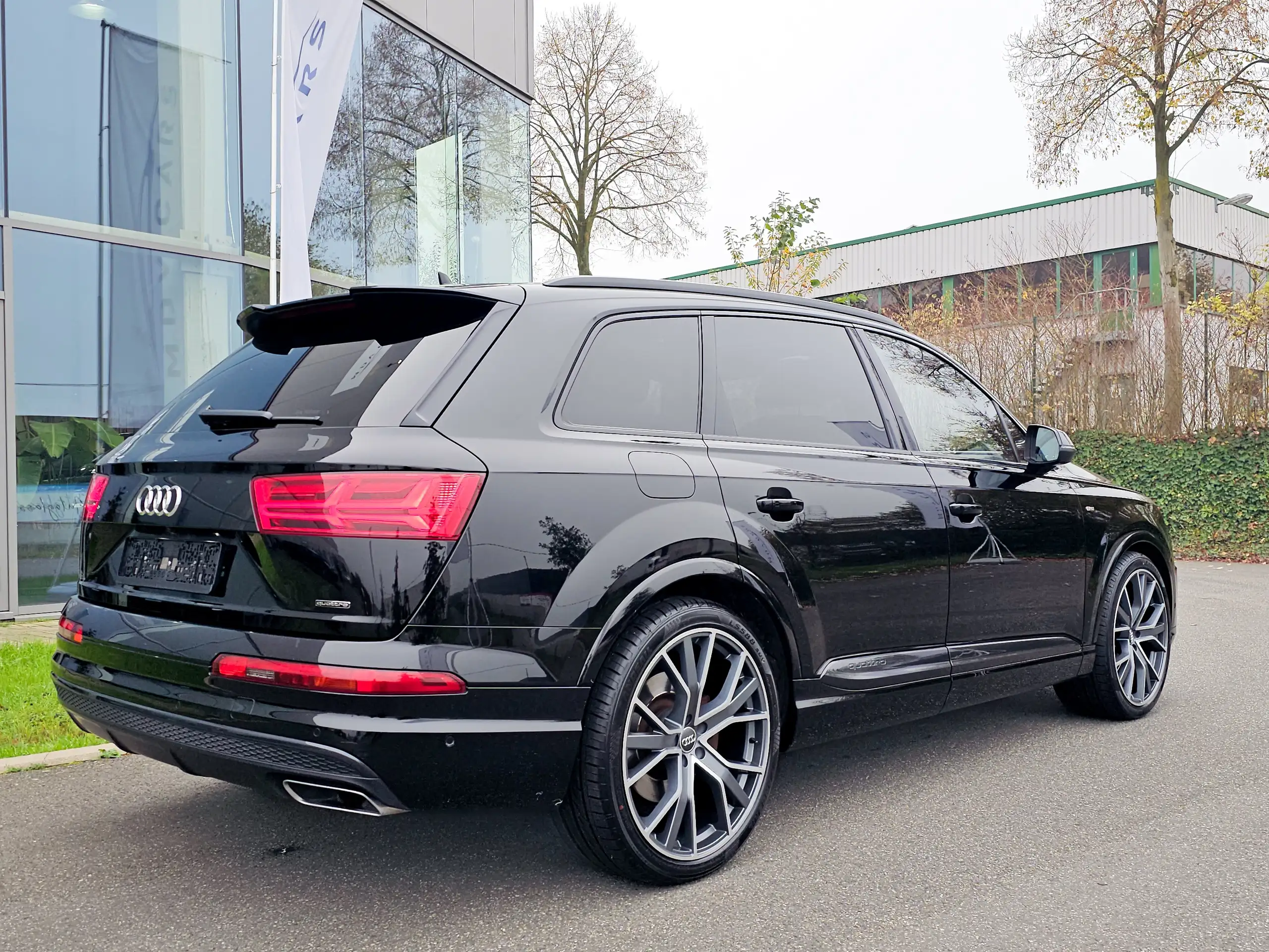 Audi - Q7