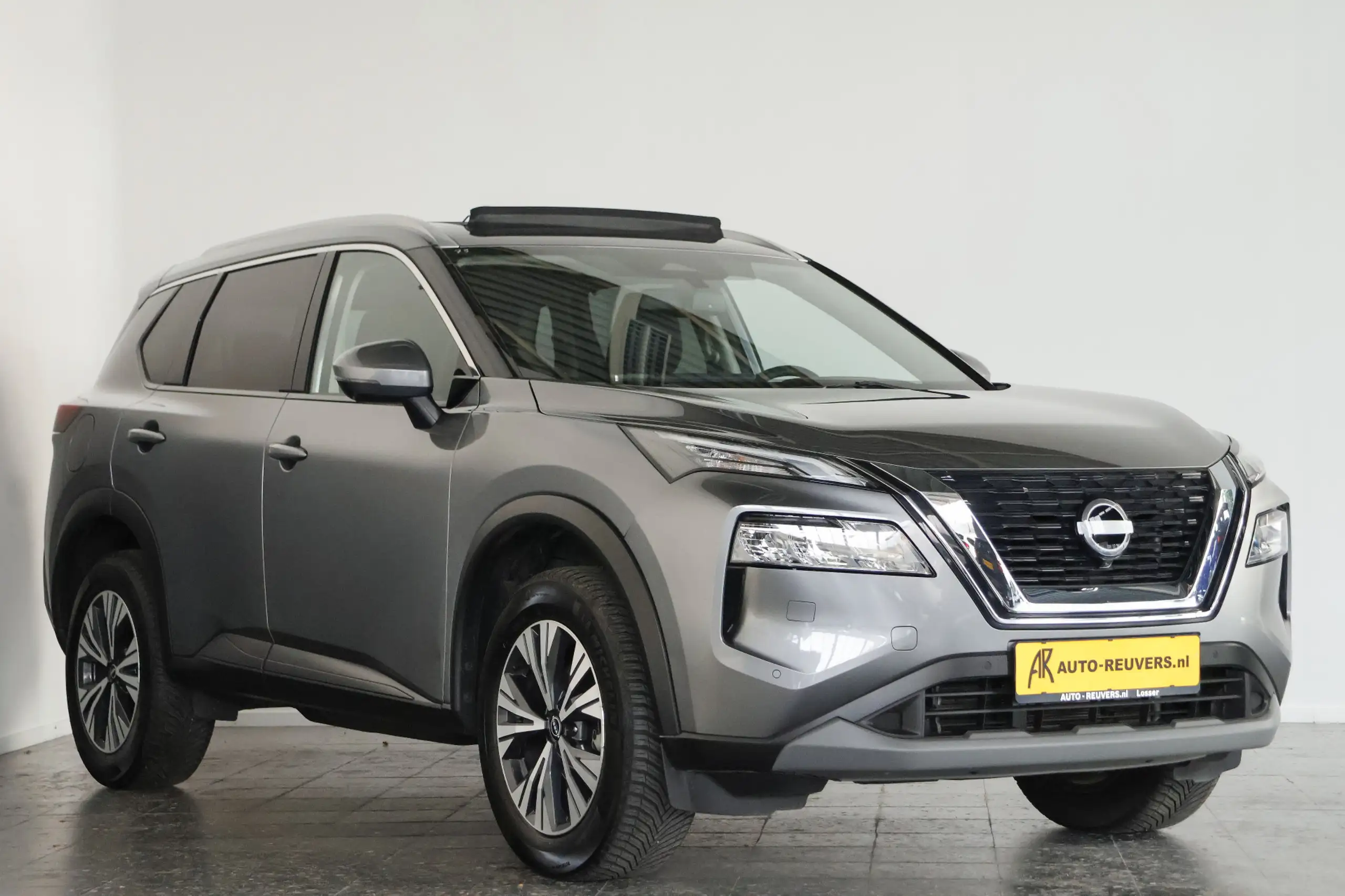 Nissan - X-Trail