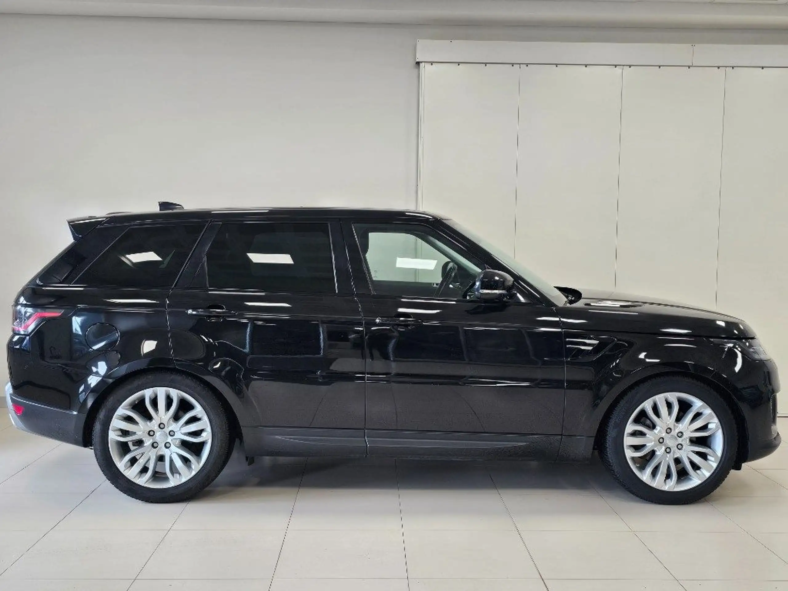 Land Rover - Range Rover Sport