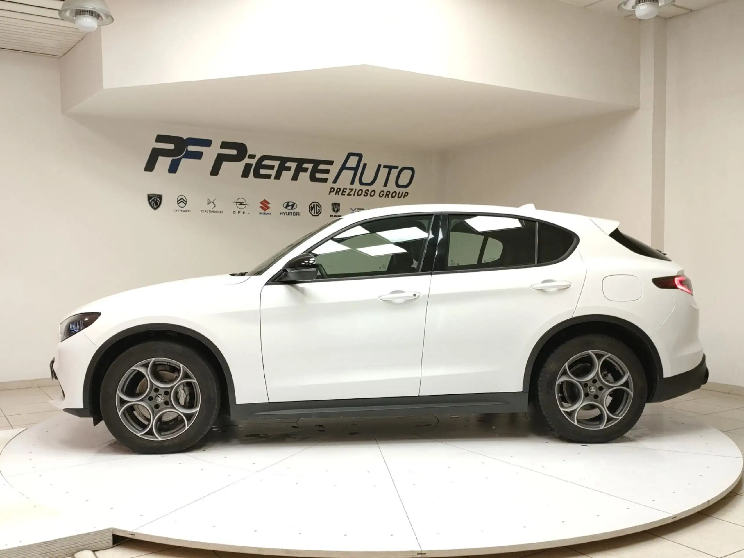 Alfa Romeo - Stelvio