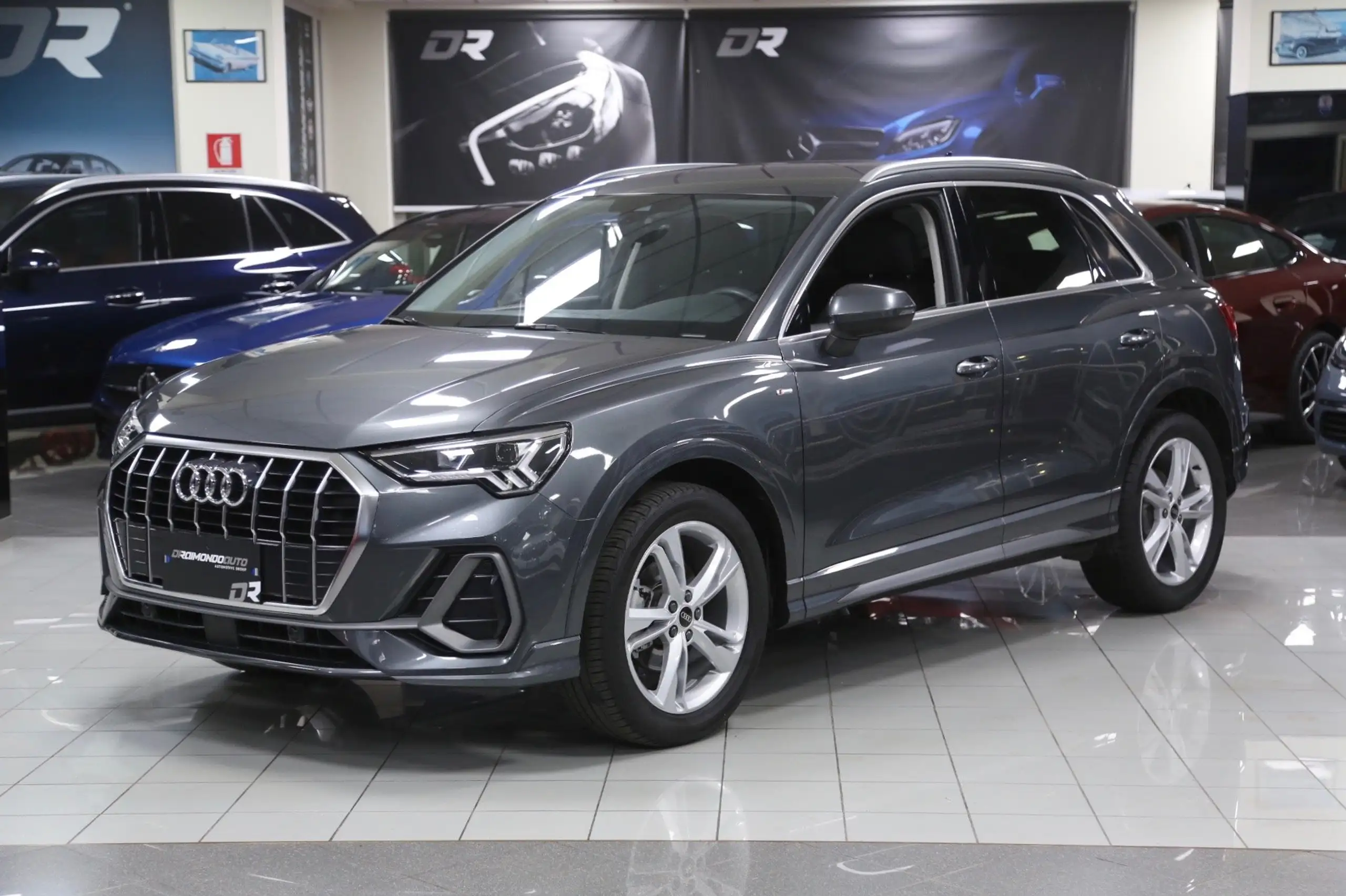 Audi - Q3