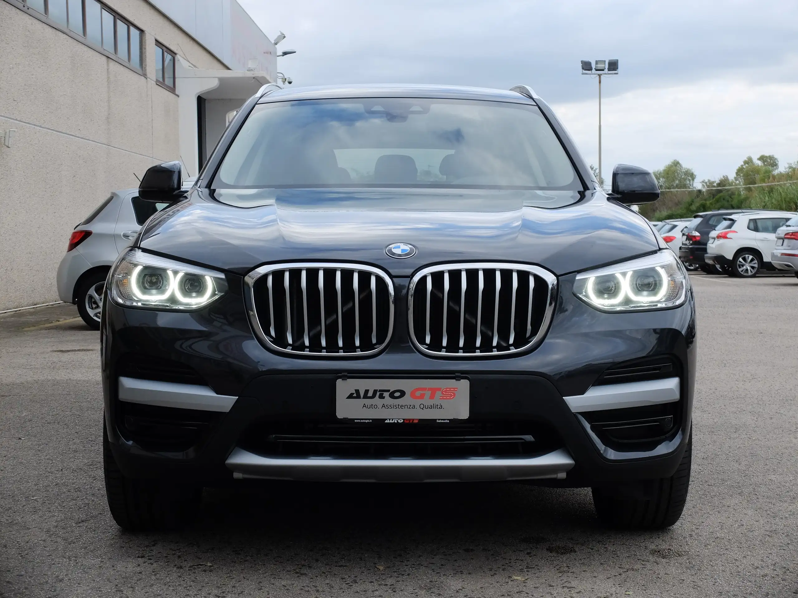 BMW - X3