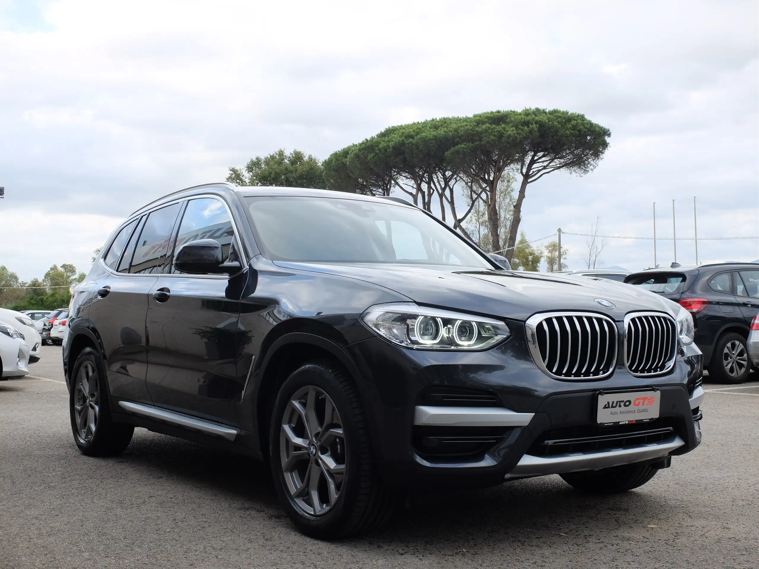 BMW - X3