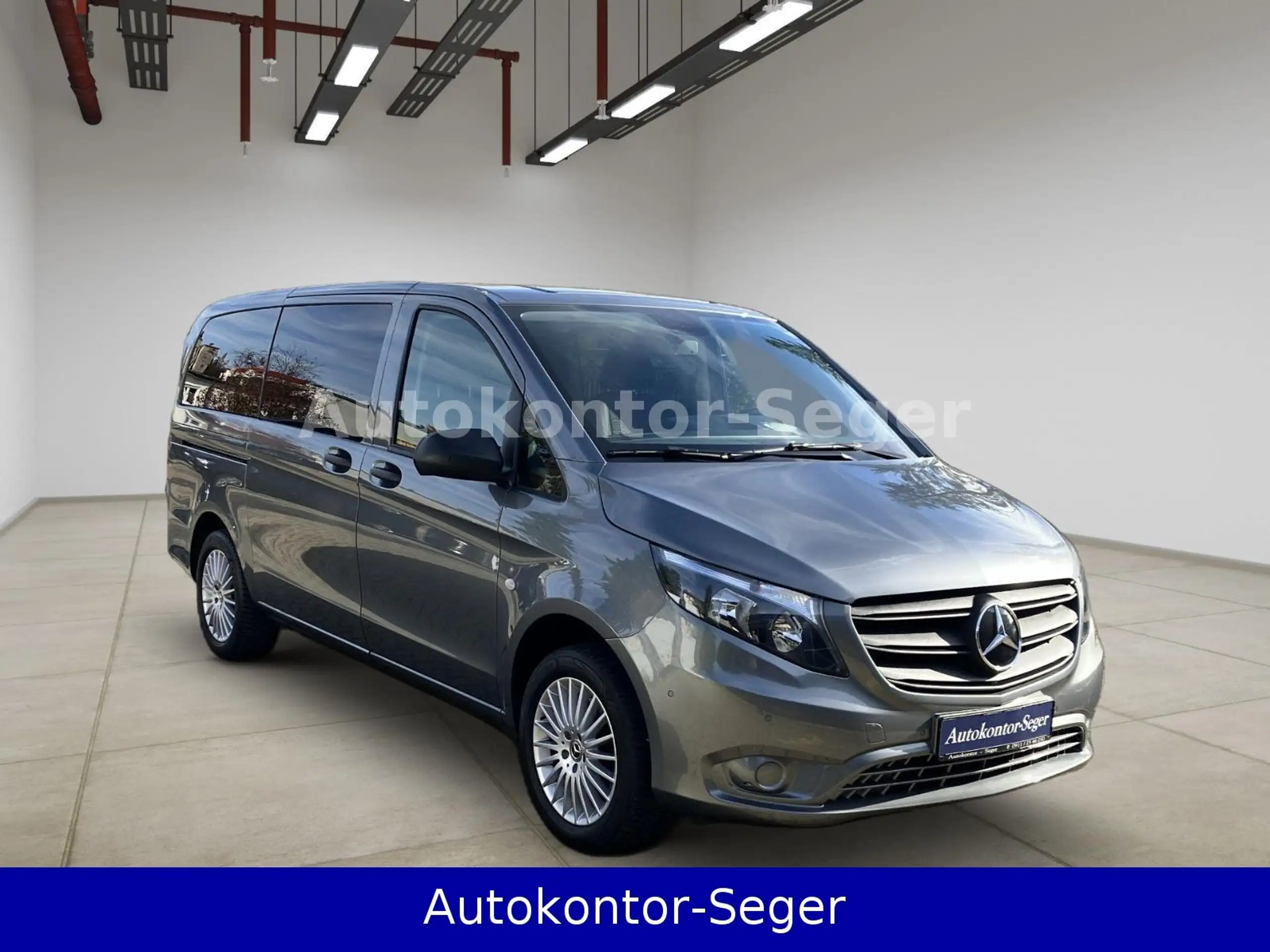 Mercedes-Benz - Vito