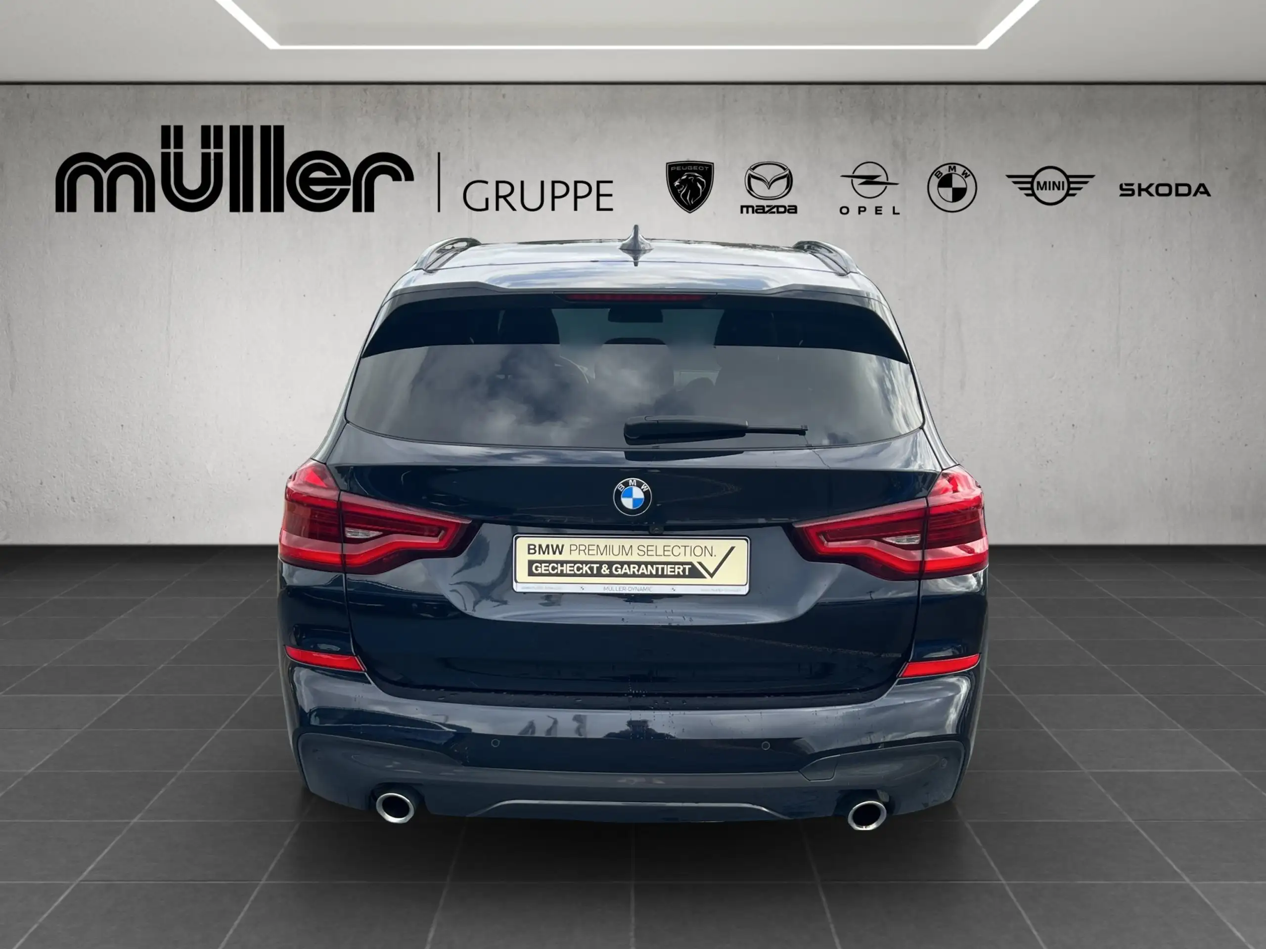 BMW - X3