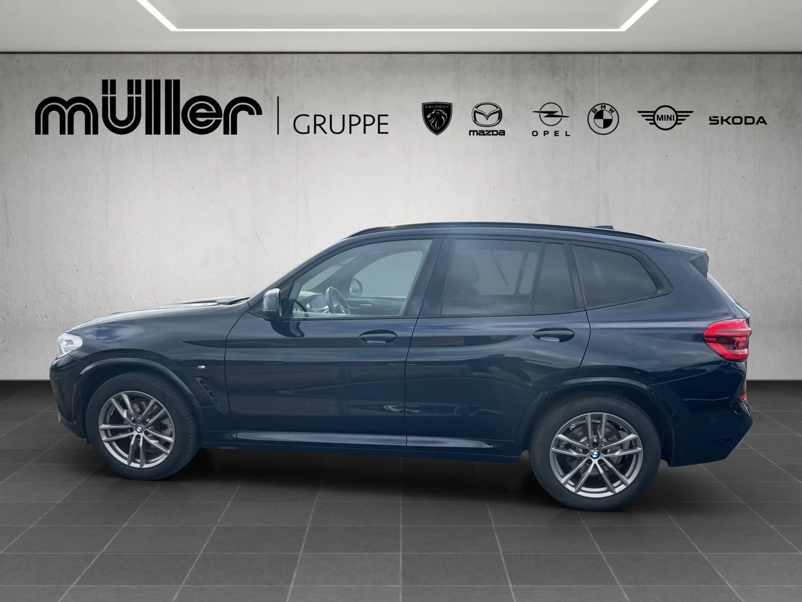 BMW - X3