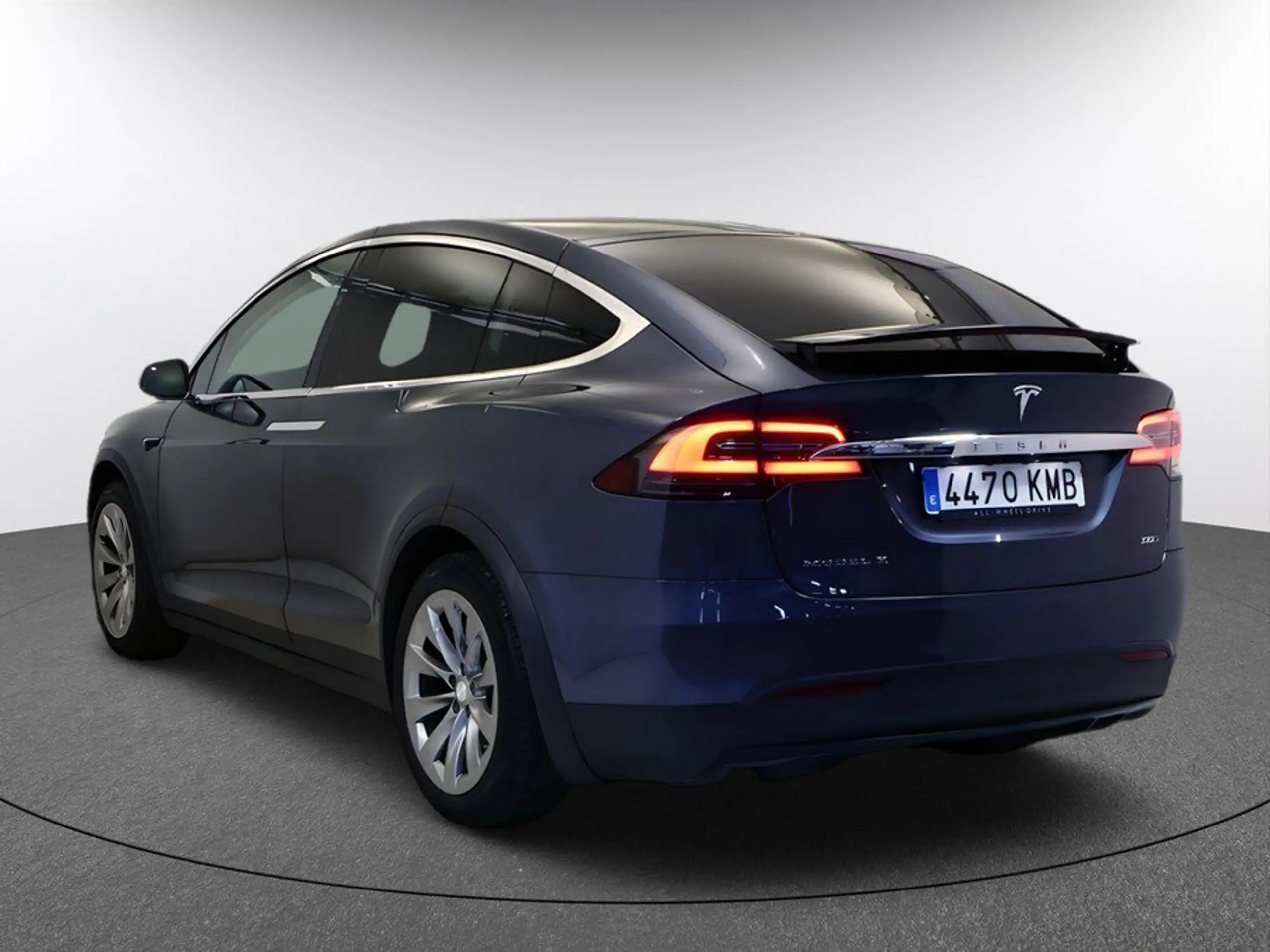 Tesla - Model X