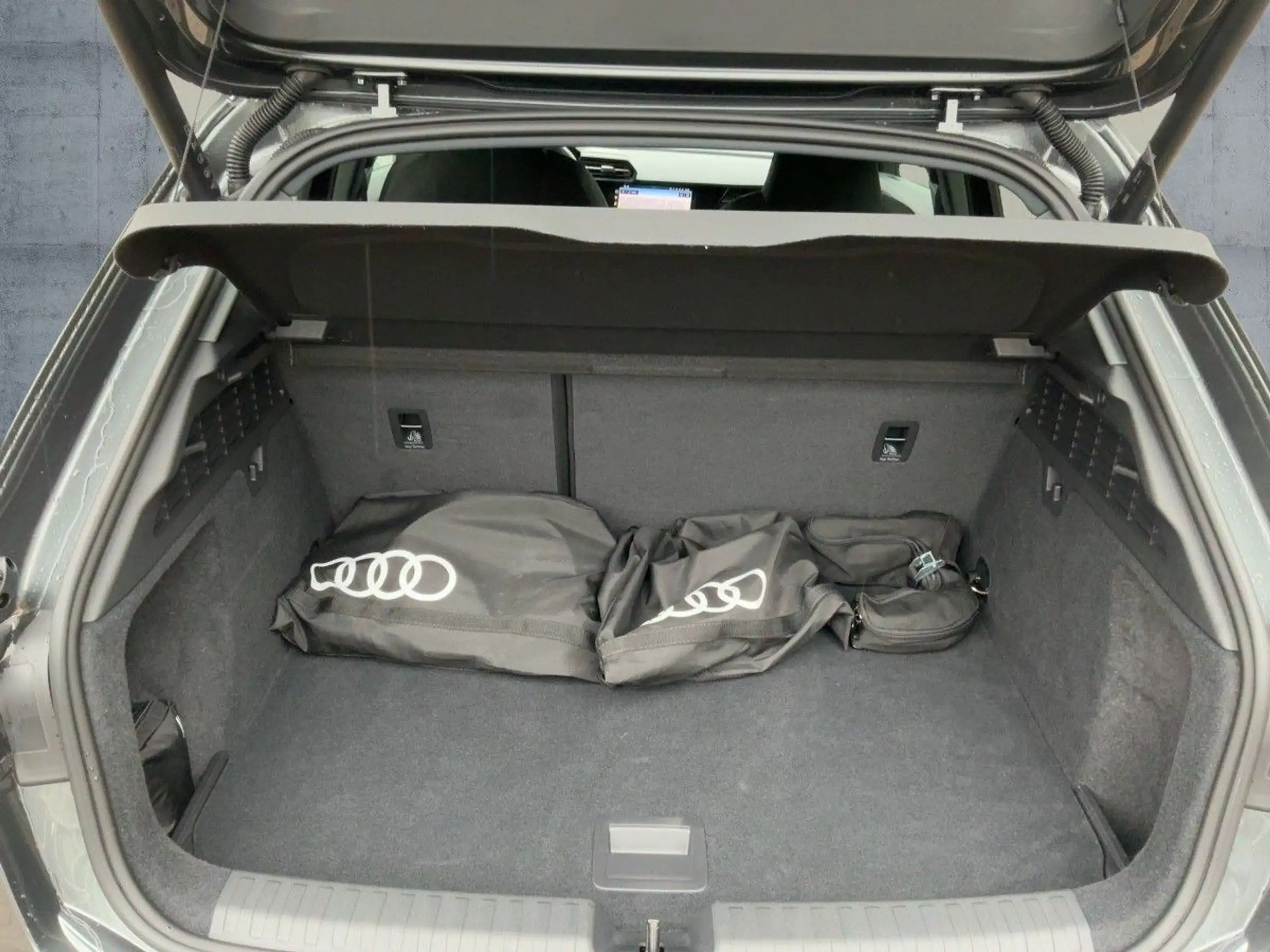 Audi - A3