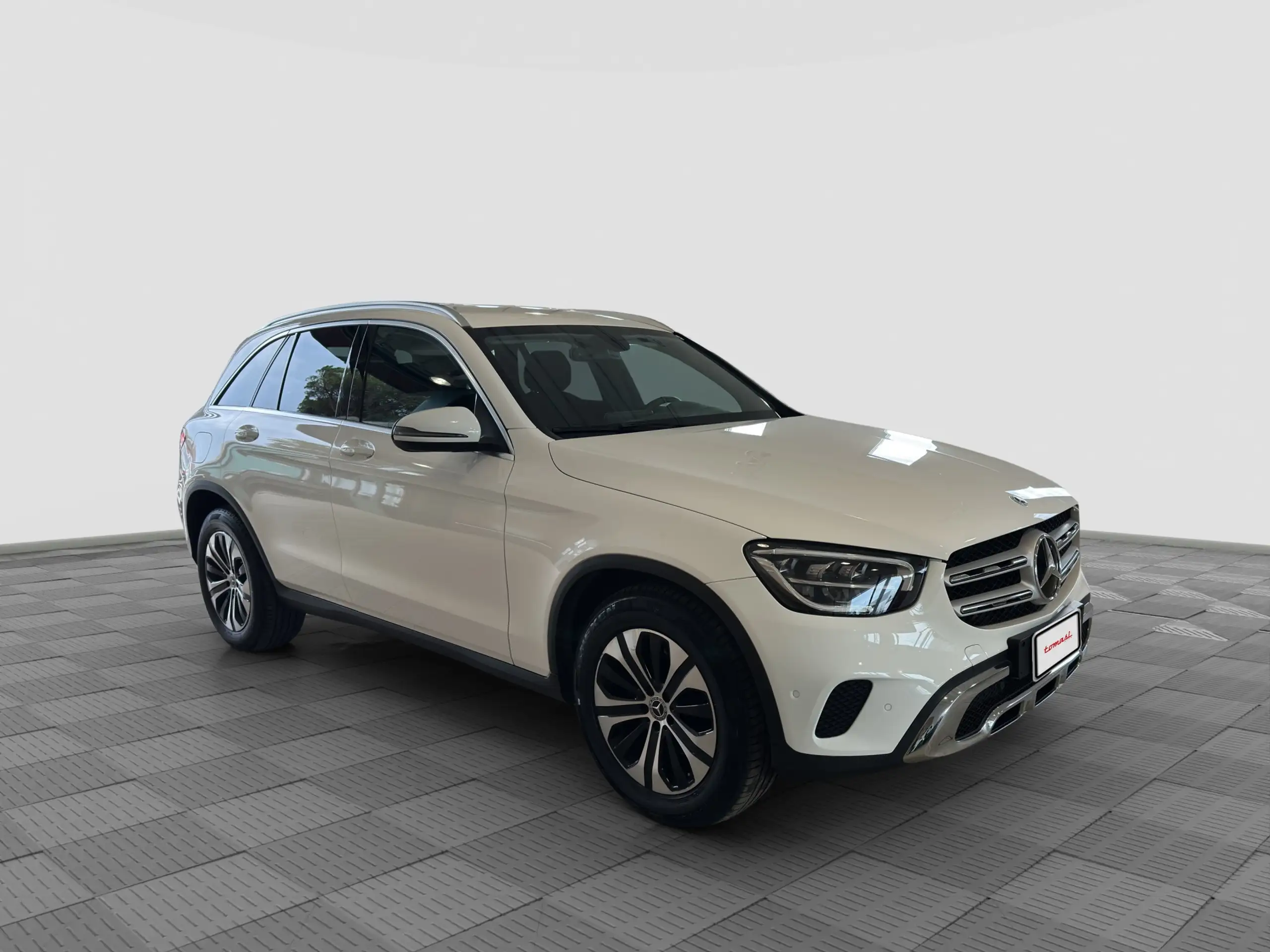 Mercedes-Benz - GLC 220