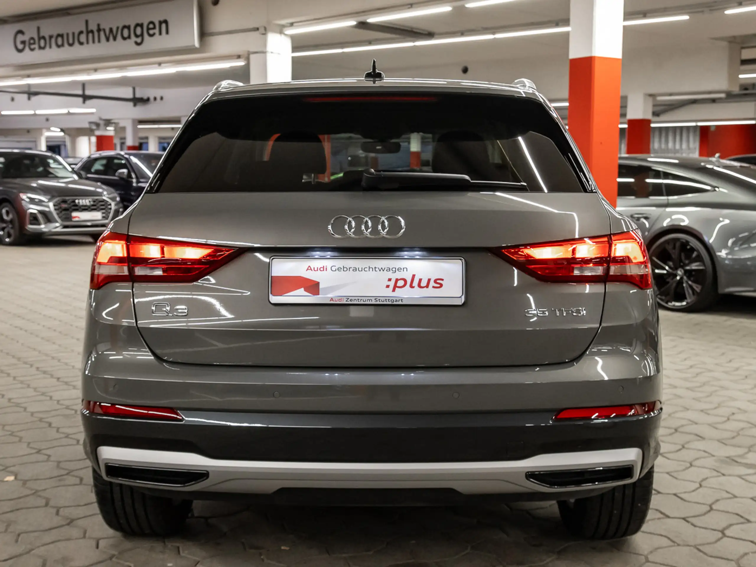 Audi - Q3