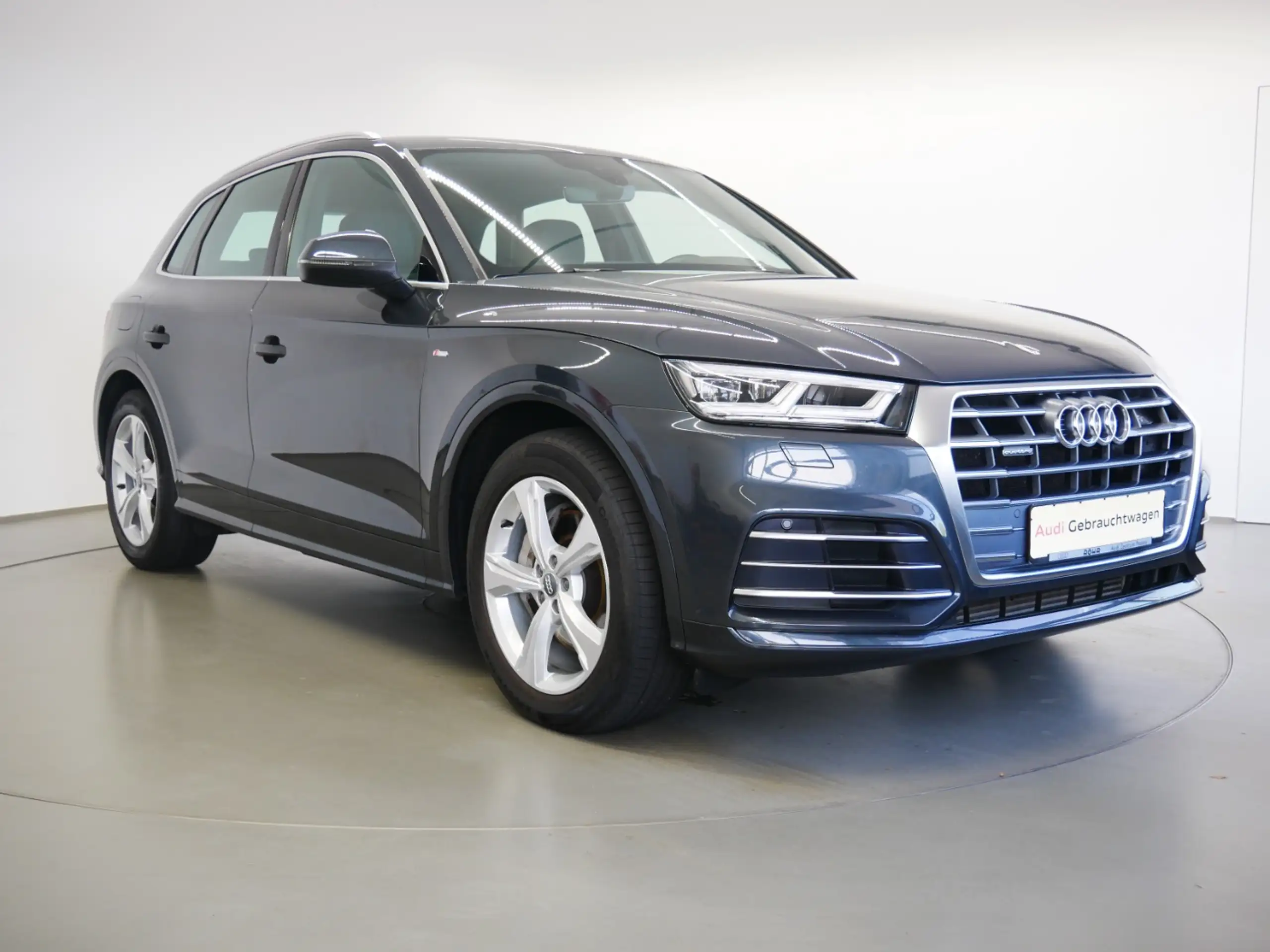 Audi - Q5